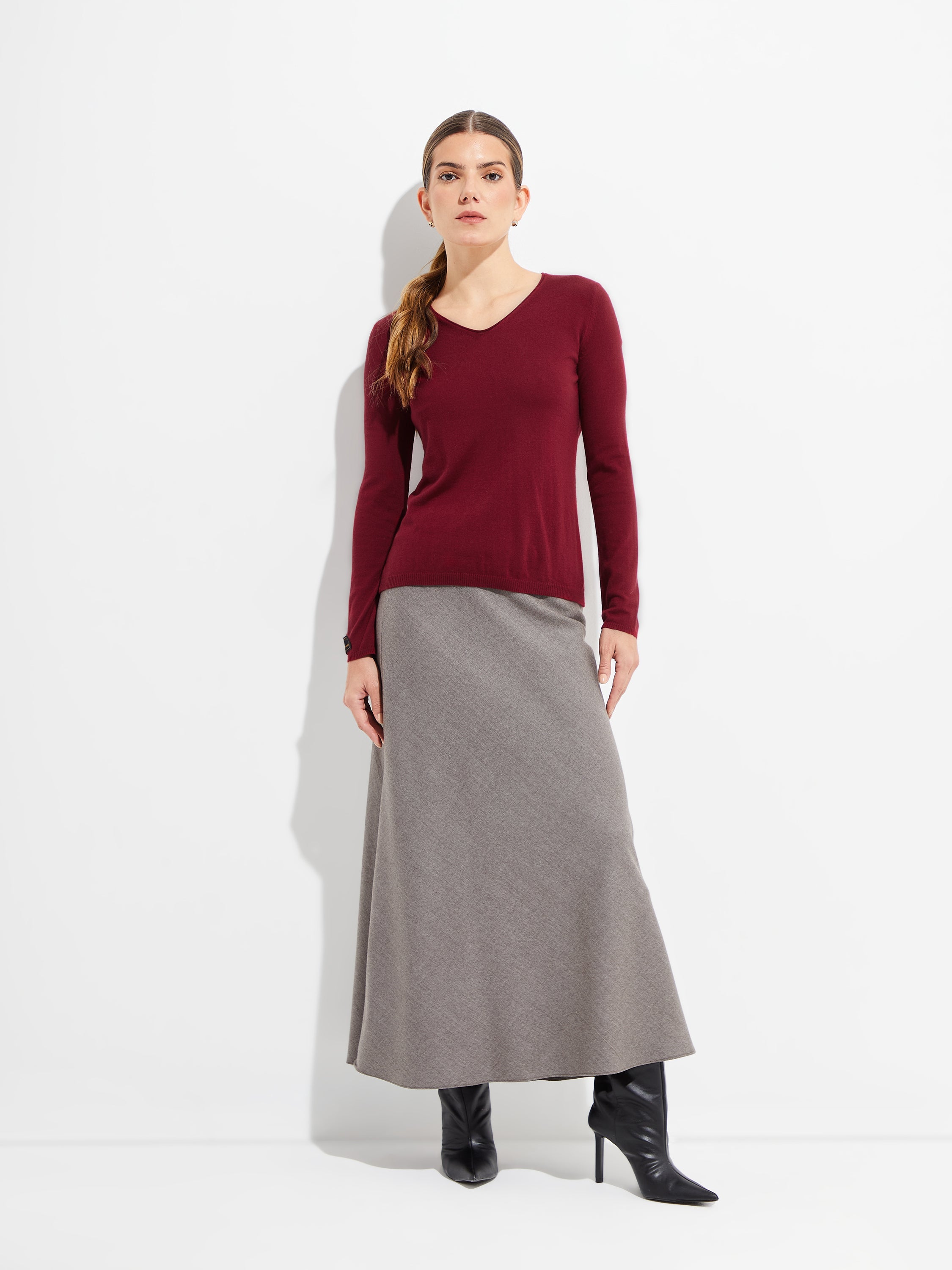 Belen Sweater Vicuna Color Red - Paz Lifestyle