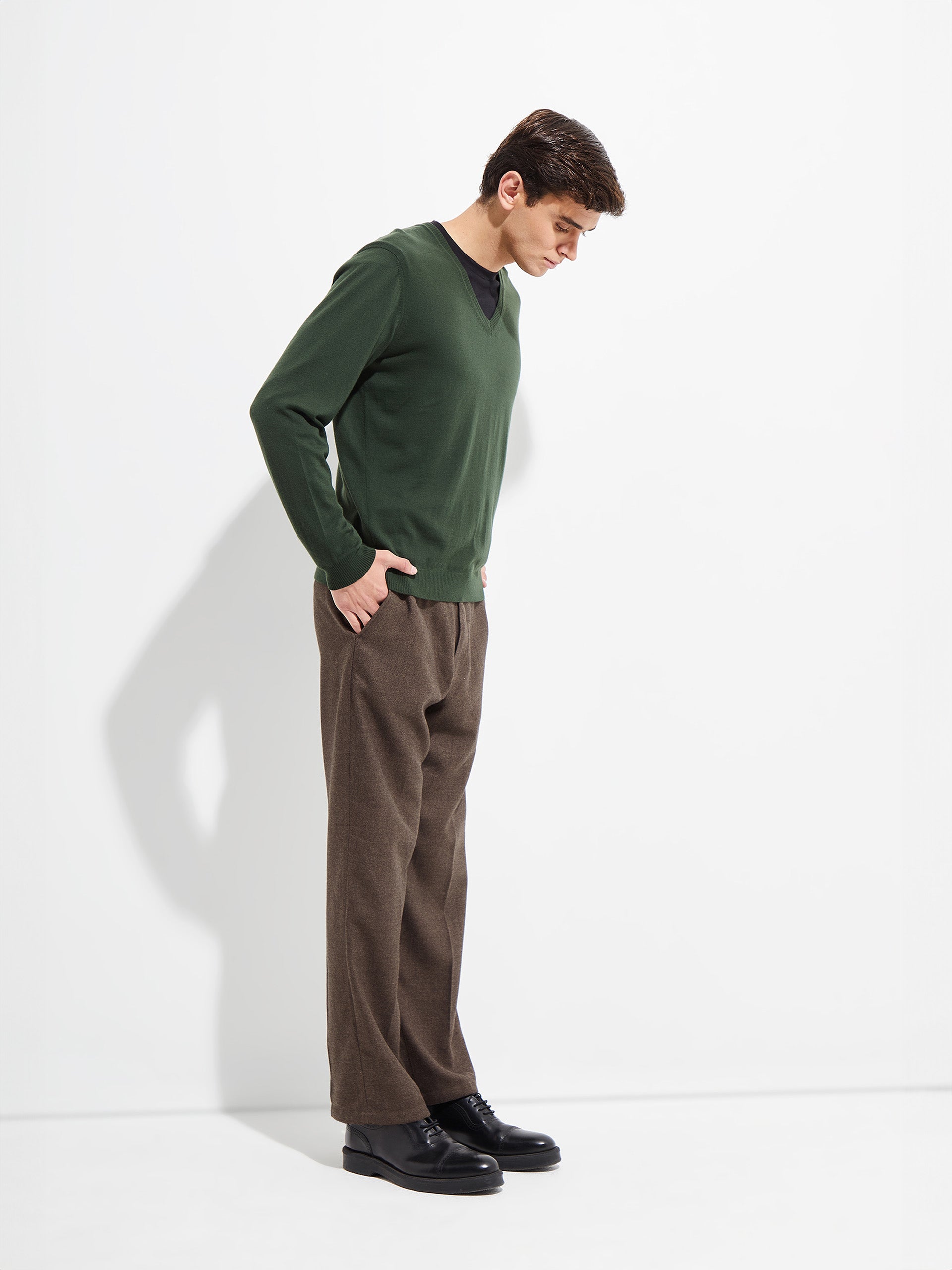 Brian Sweater Vicuna Color Green - Paz Lifestyle
