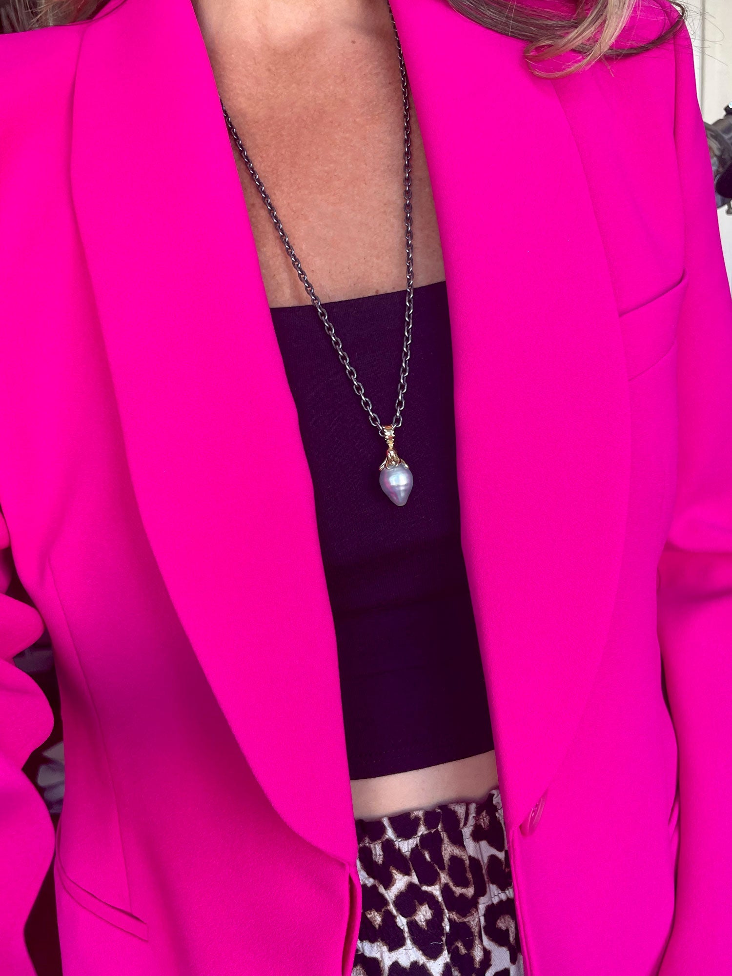 MERCURY-FREE GOLD OCTOPUS PEARL NECKLACE - Paz Lifestyle