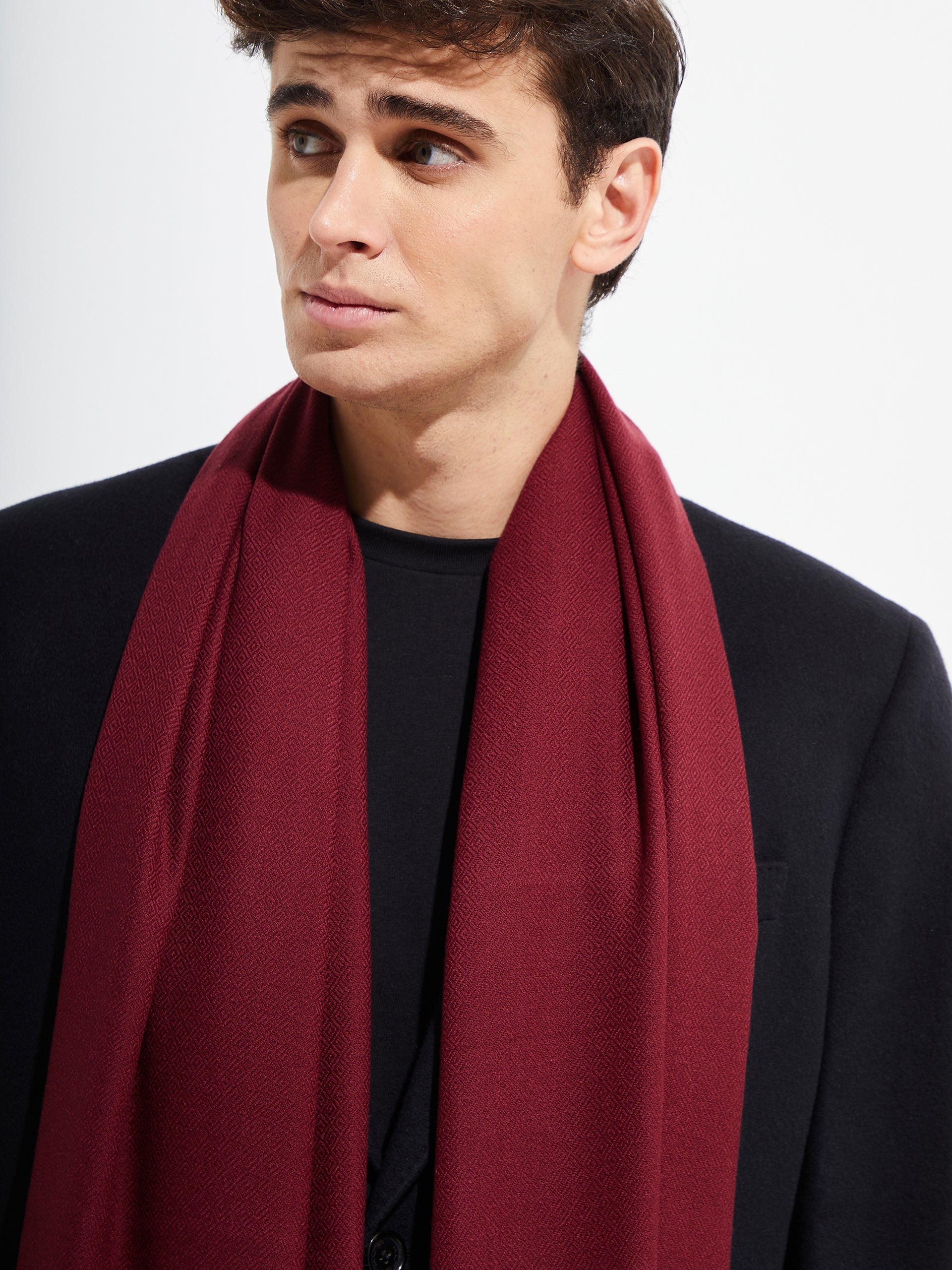 Bellinzona Shawl Vicuña Color Burdeo