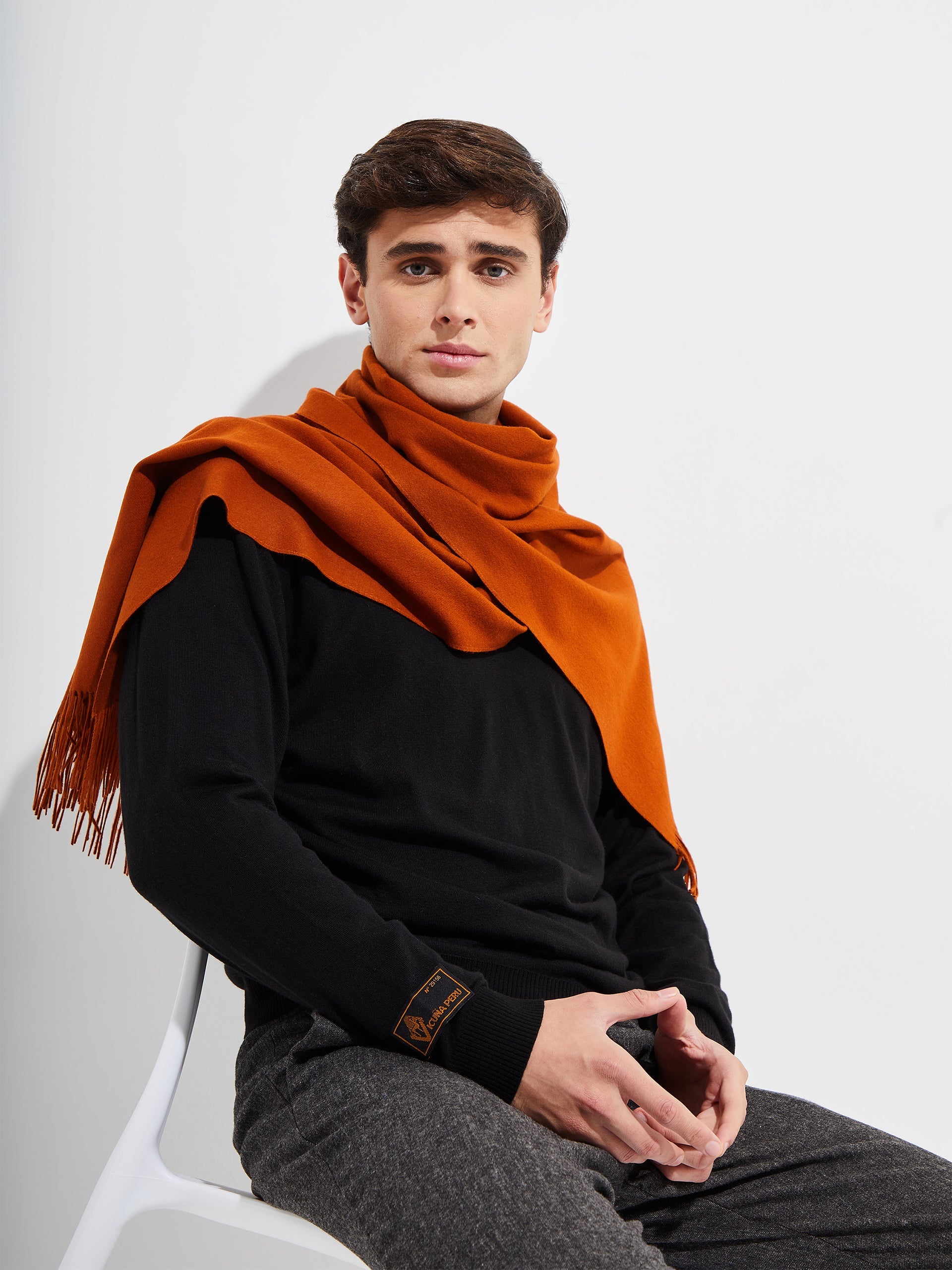 Bellinzona Shawl Vicuña Color Naranja