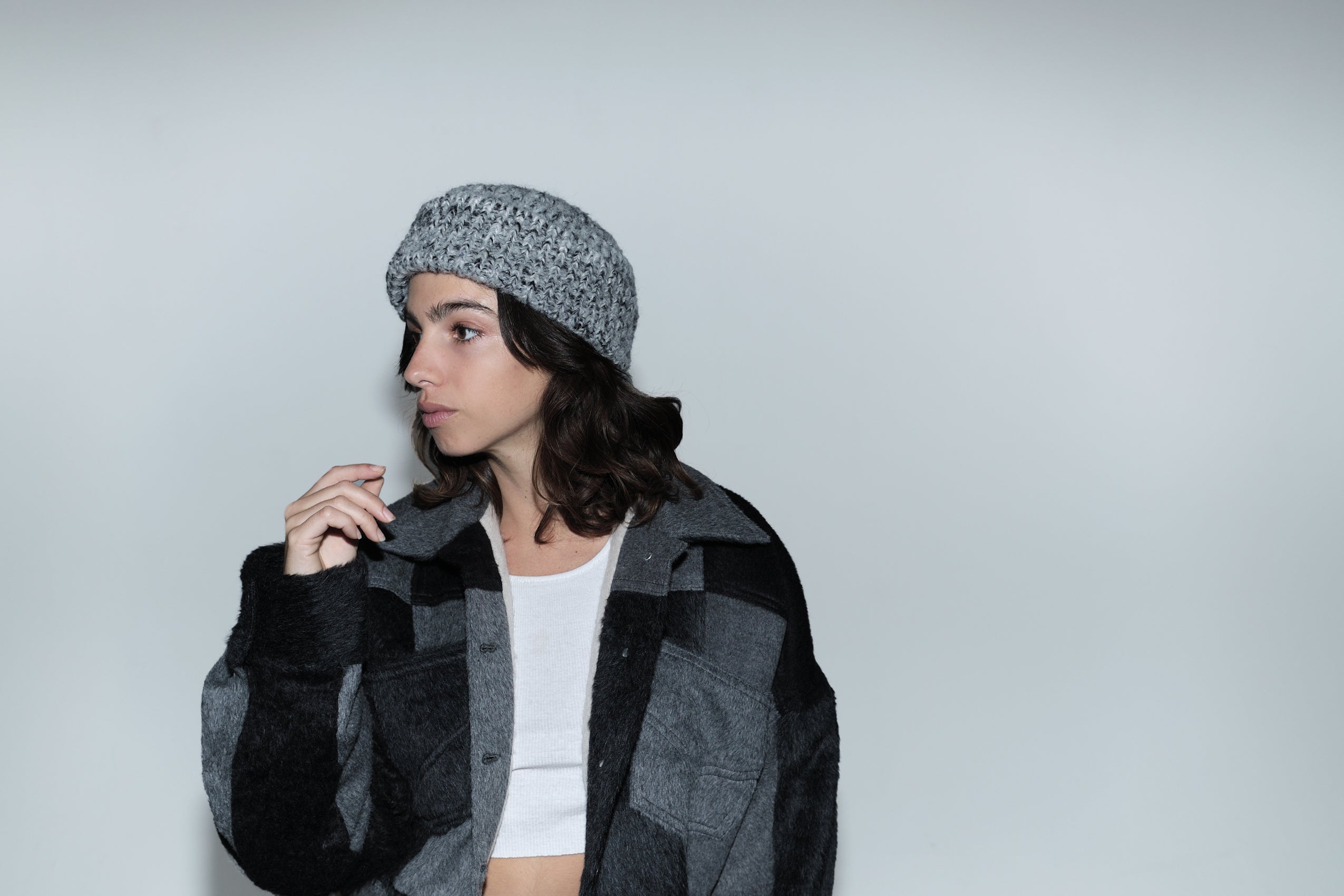 FRIO Alpaca Cotton Blend Hat, Carbón Melange - Paz Lifestyle