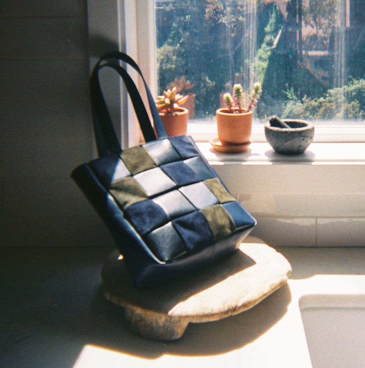 Trujillo Mini Tote, Algae - Paz Lifestyle