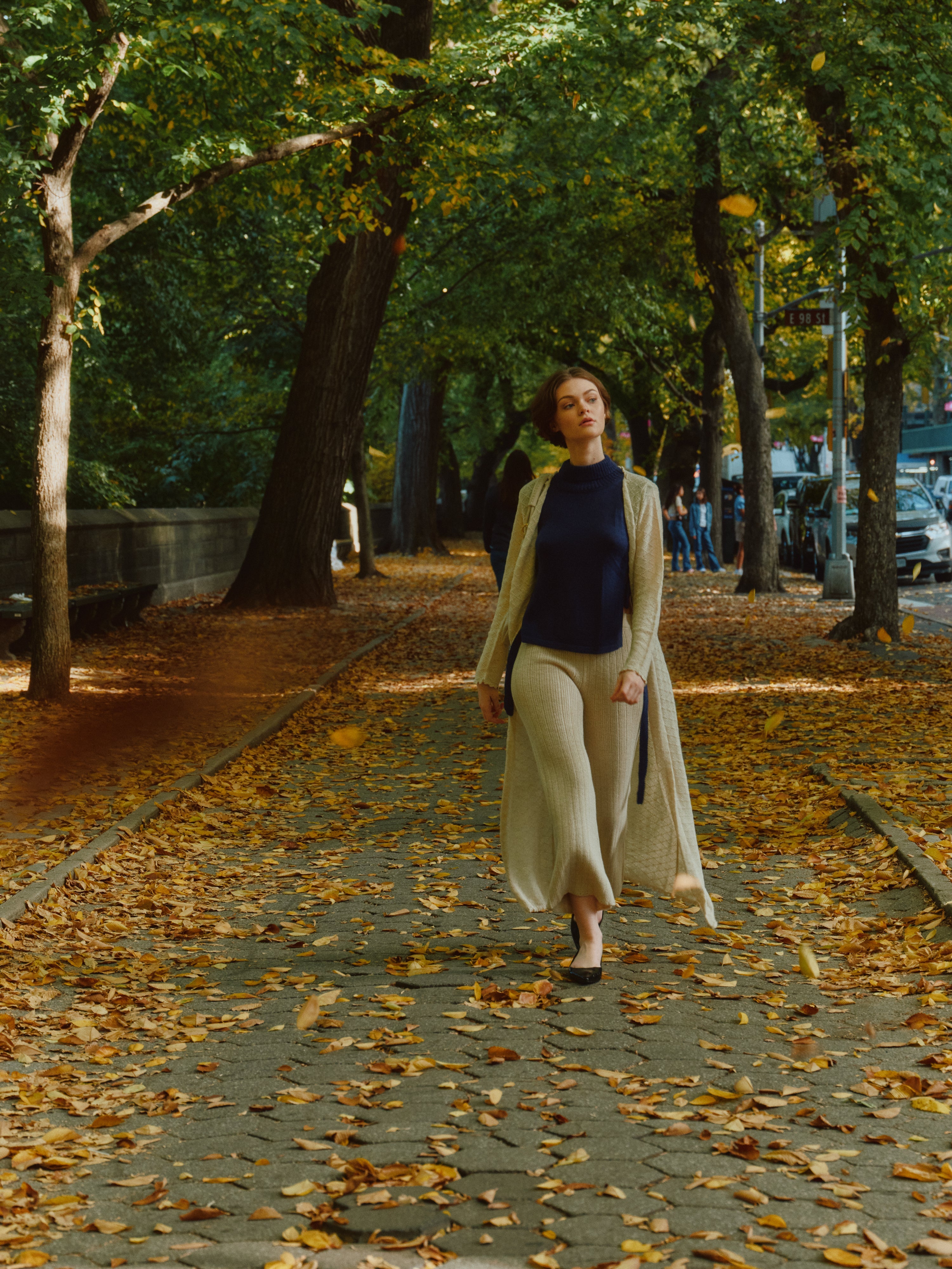 Laru Alpaca Cardigan — lightweight alpaca cardigan with elegant drape, handmade in Bolivia.