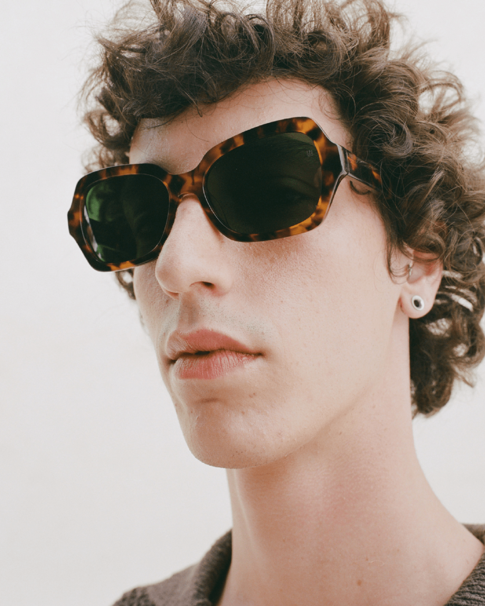 ANANAS Bio-Acetate Oval Sunglasses for Men & Women | Honey Speckle (Havana)| Sunnies Collection | OLLU