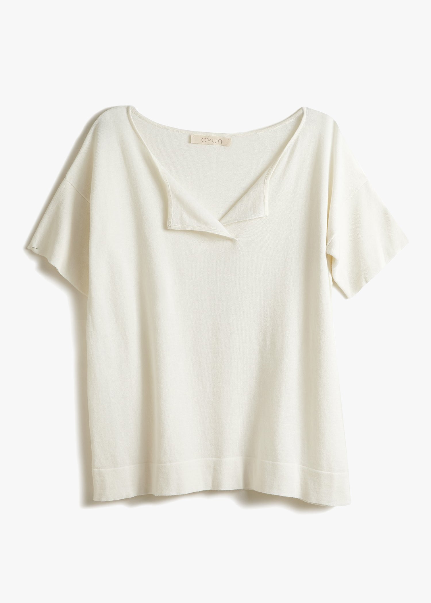 SPLIT NECK SLEEP TEE - Paz Lifestyle
