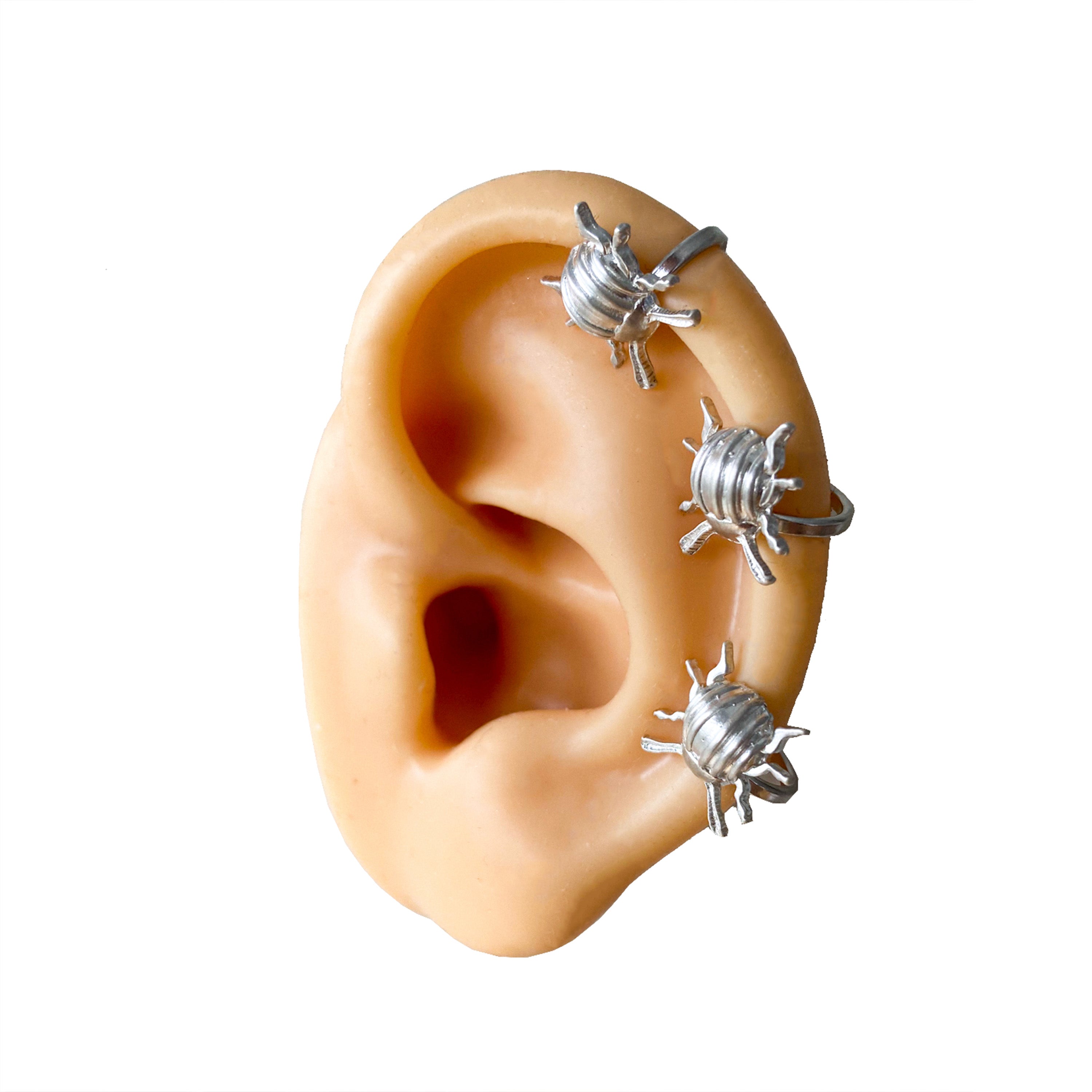 Tiny Beetle Ear Cuff - Paz Lifestyle