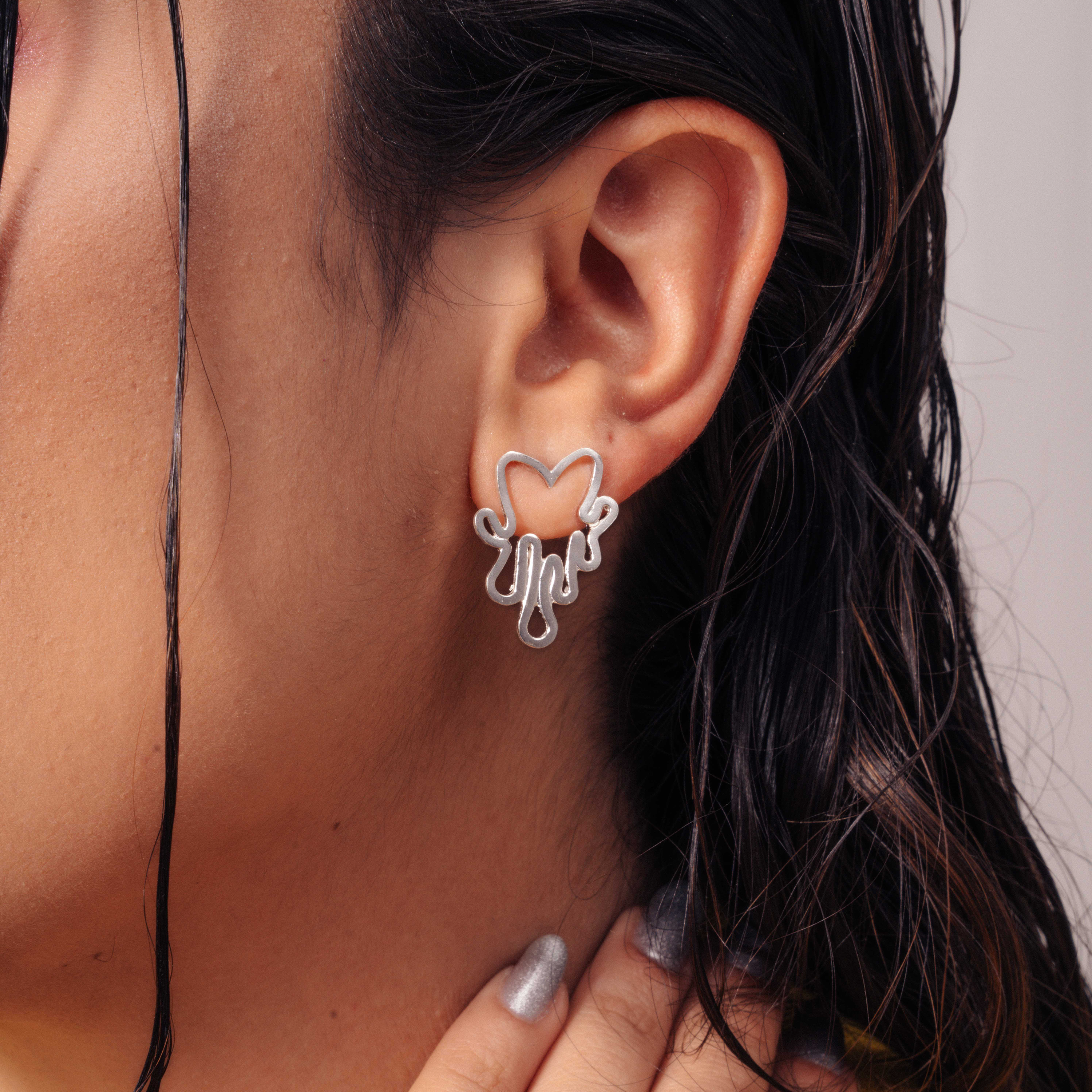 Bleeding Inverted Earrings - Paz Lifestyle