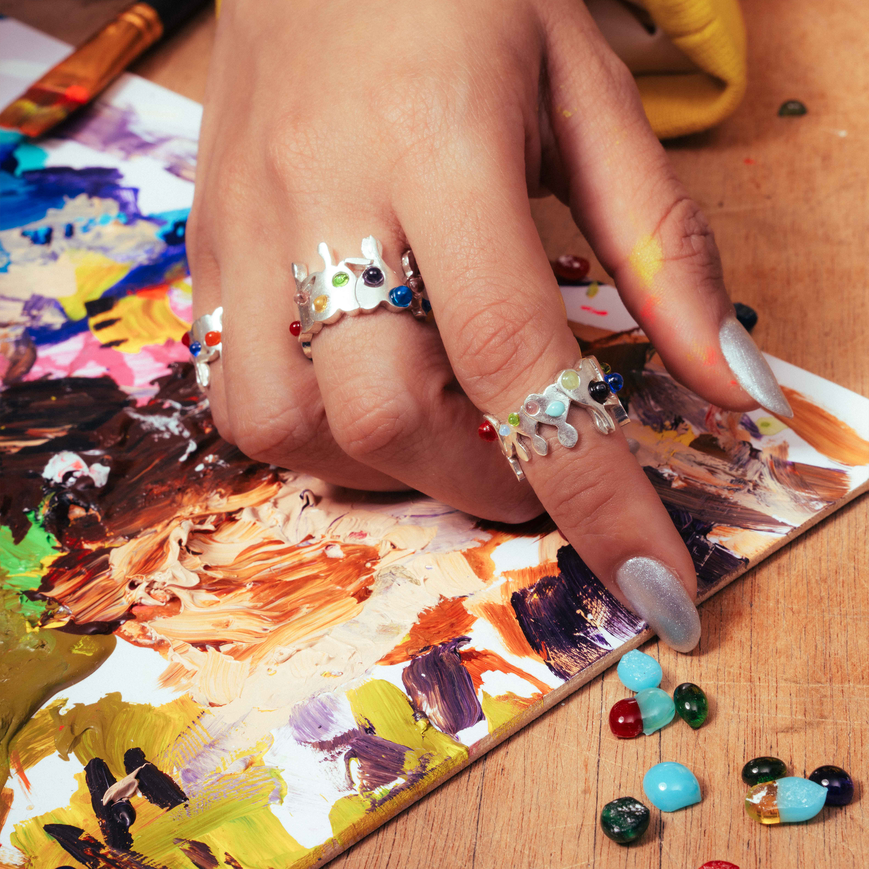 Cycle Glass Heart Ring - Paz Lifestyle