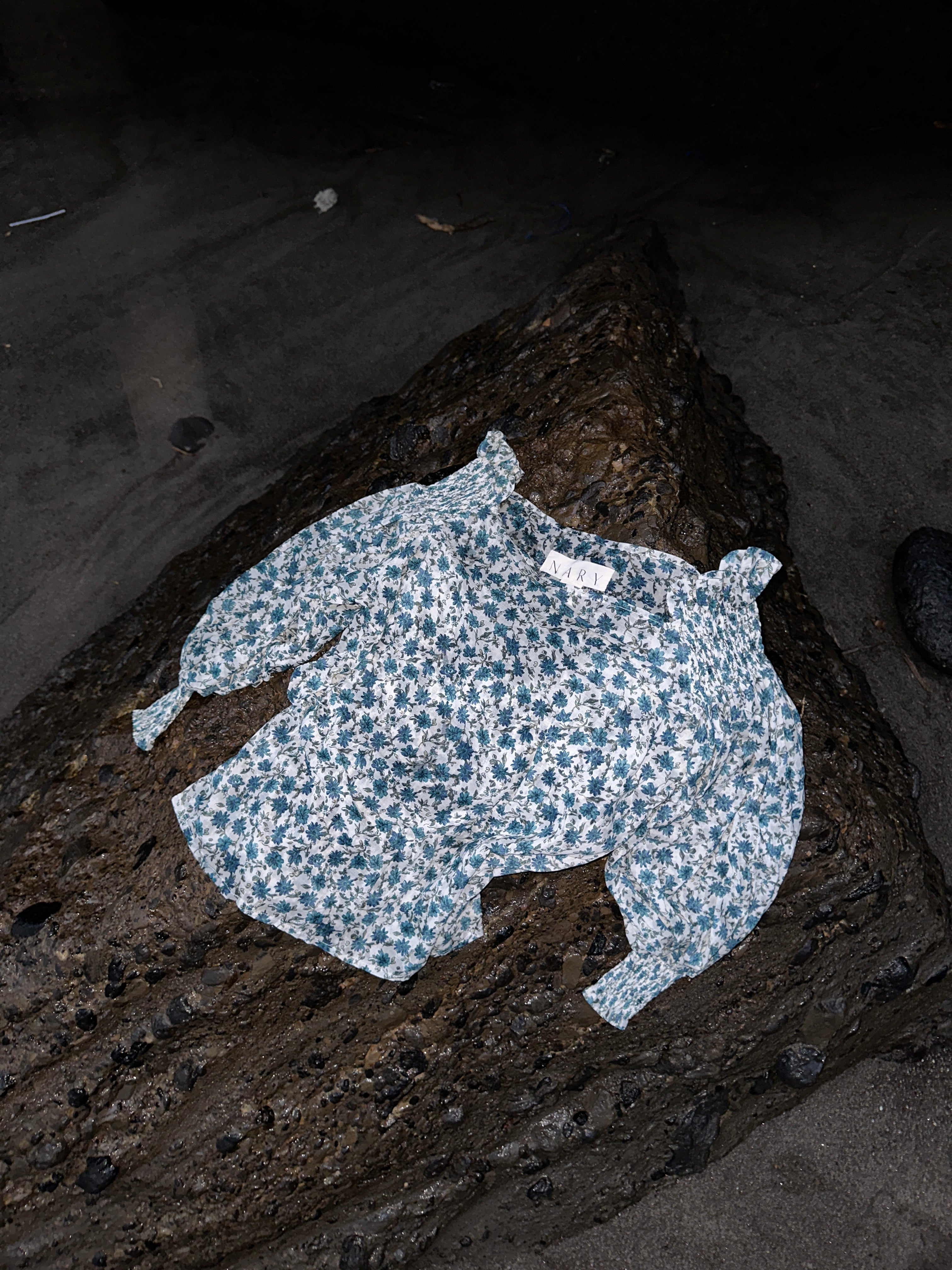 Off-The-Shoulder Top in Blue Floral Cotton Gauze - Paz Lifestyle
