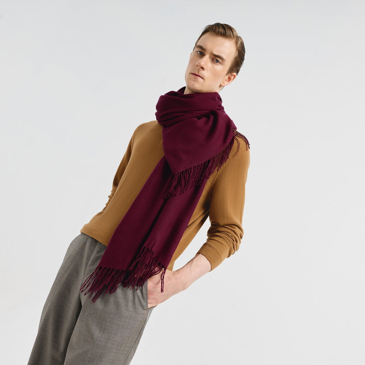 Bellinzona Shawl Vicuña Cherry