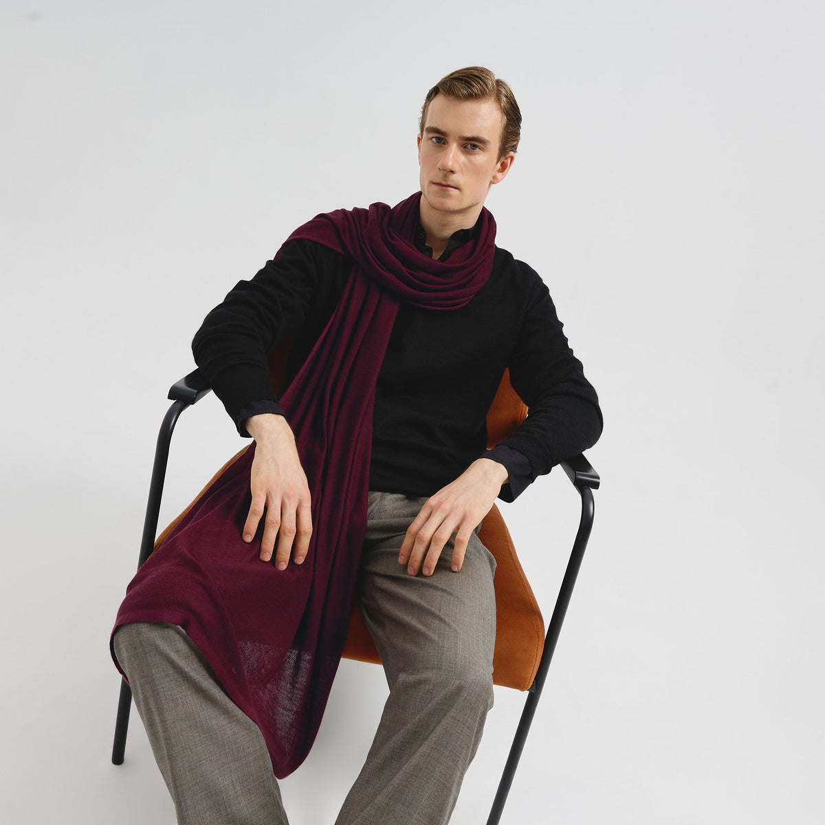 Bouveret Shawl Vicuña Cherry