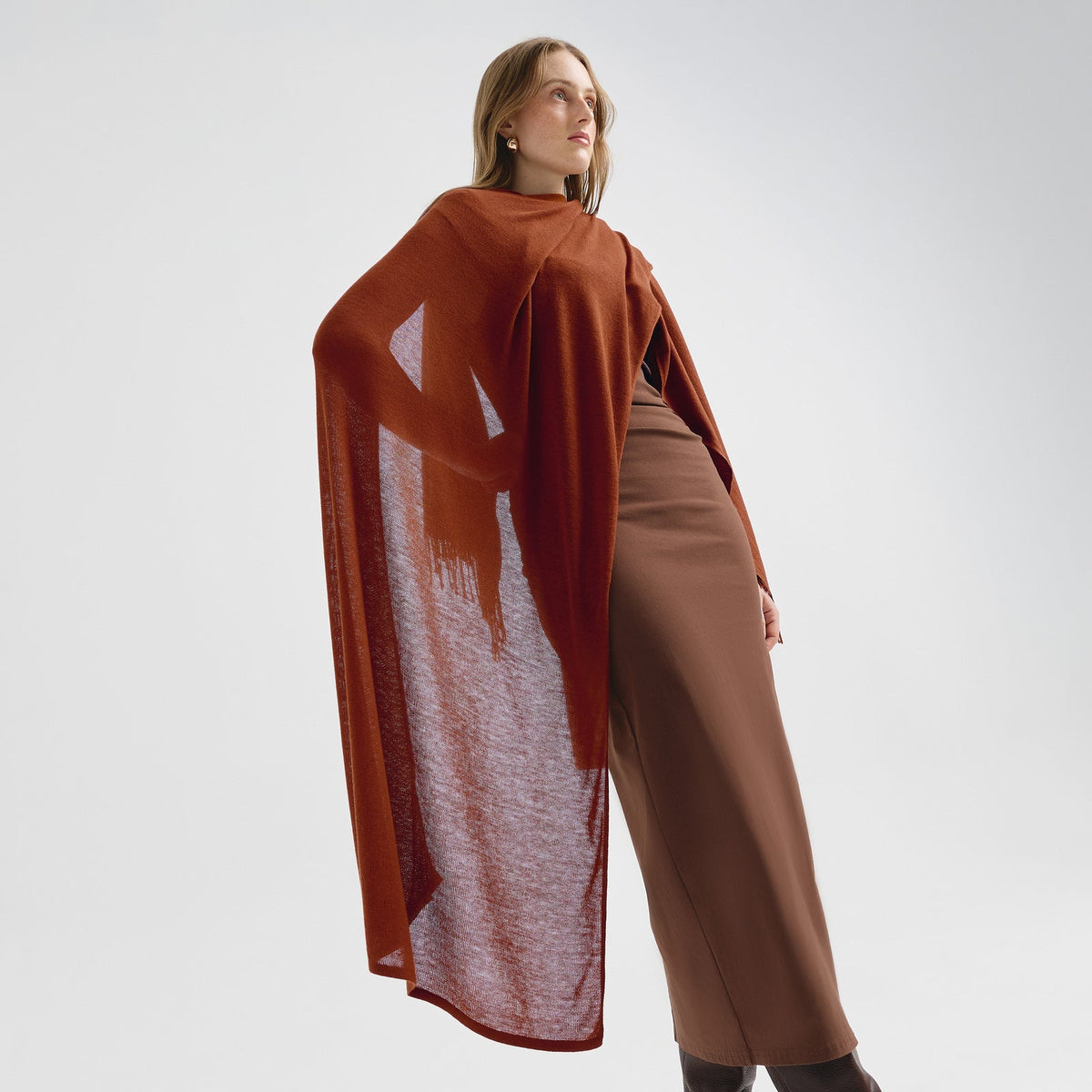 Bouveret Shawl Vicuña Color Rustic Orange