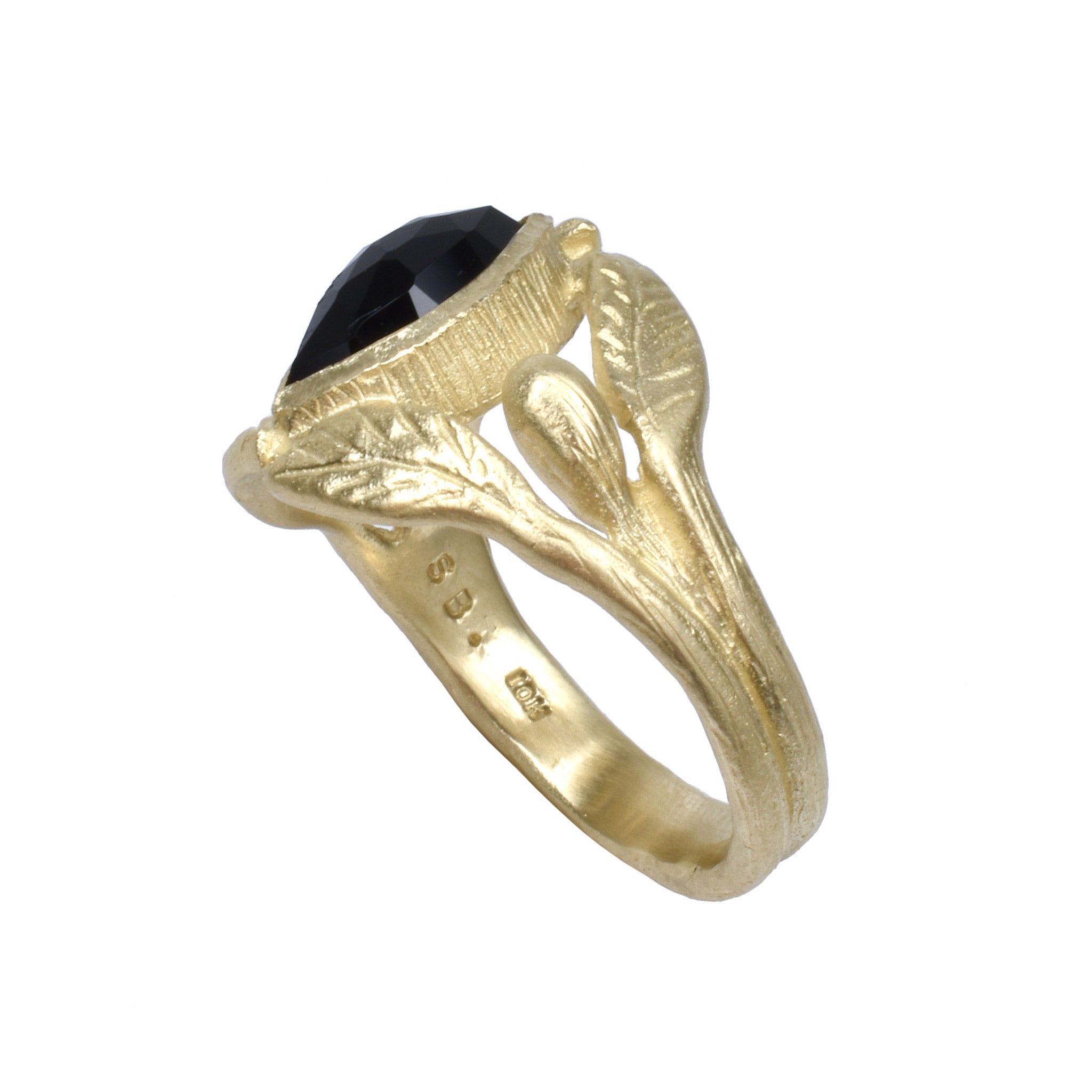 La Marquise 10K yellow gold with onyx - Paz Lifestyle 
