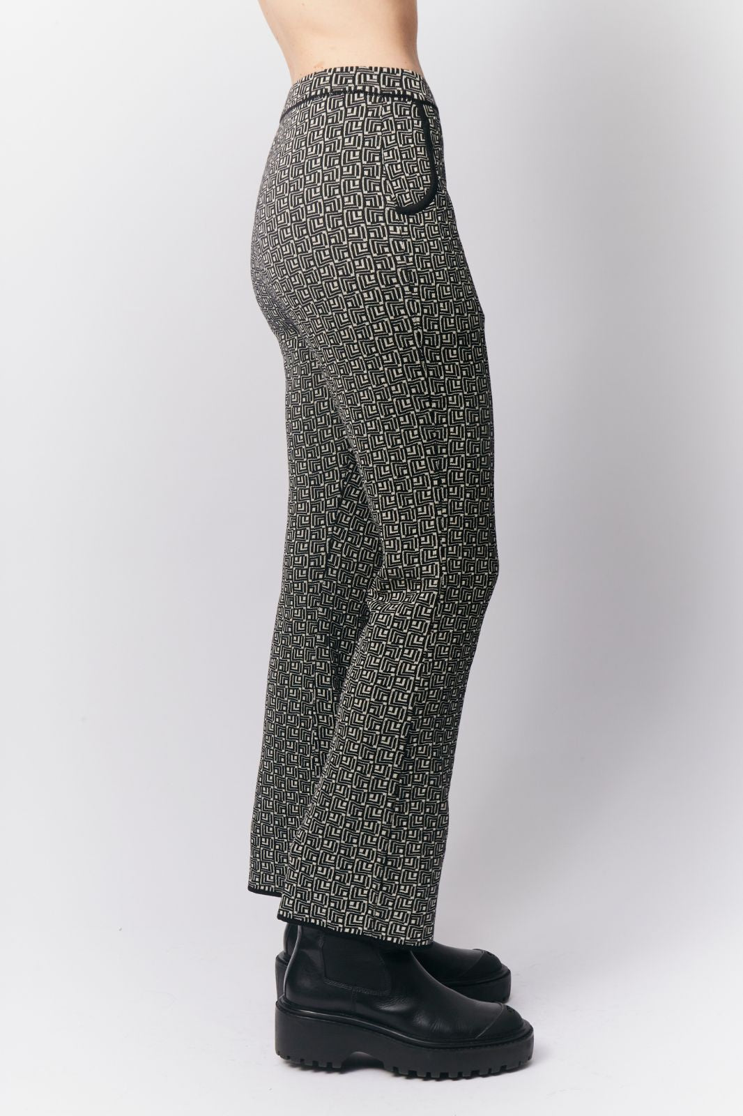 YMA TROUSERS - Paz Lifestyle 