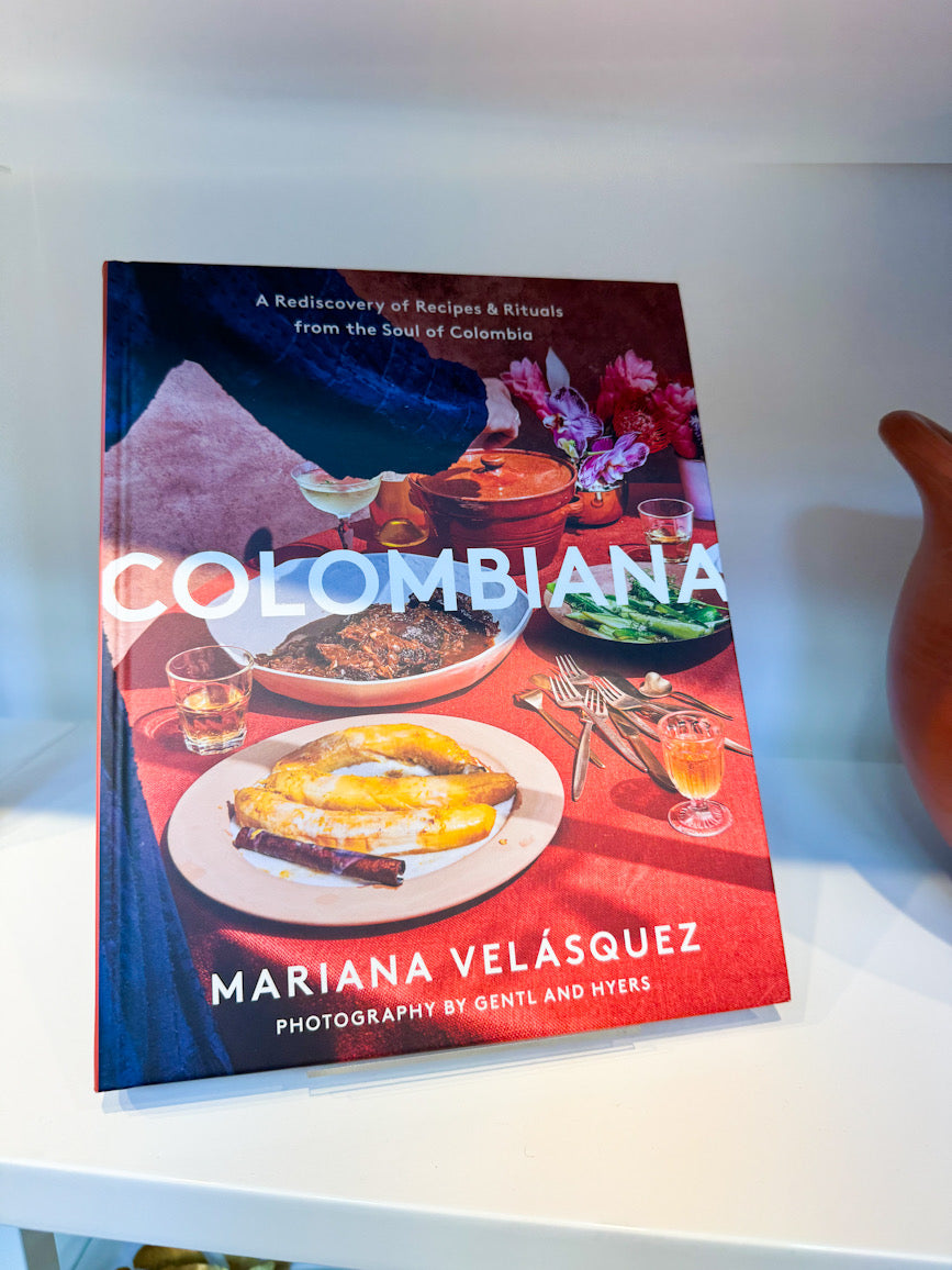 Colombiana Cooking Book by Mariana Velasquez