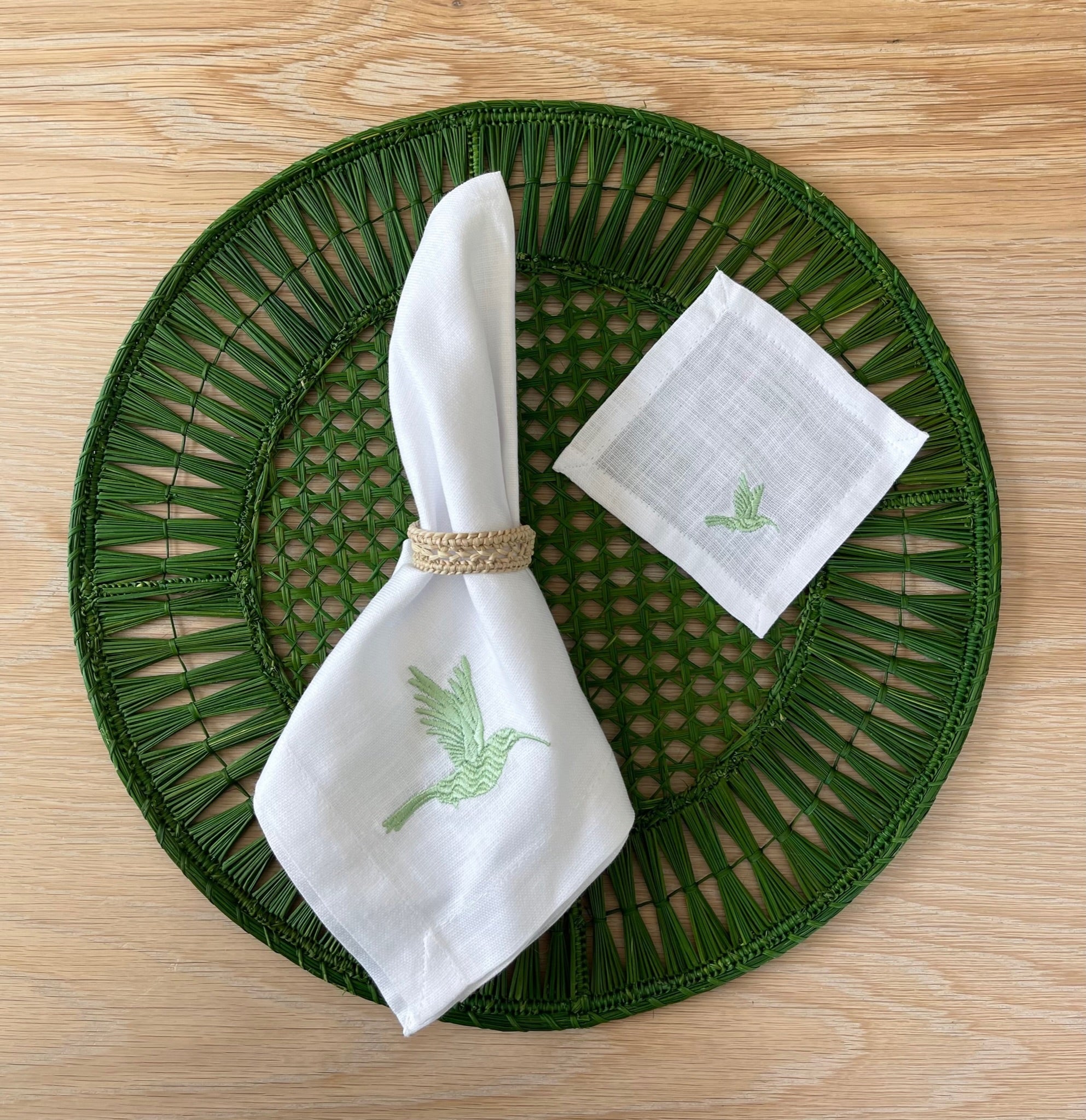 Hummingbird Hand Embroidered Linen Napkin by Helecho Set of 4 - Paz Lifestyle 