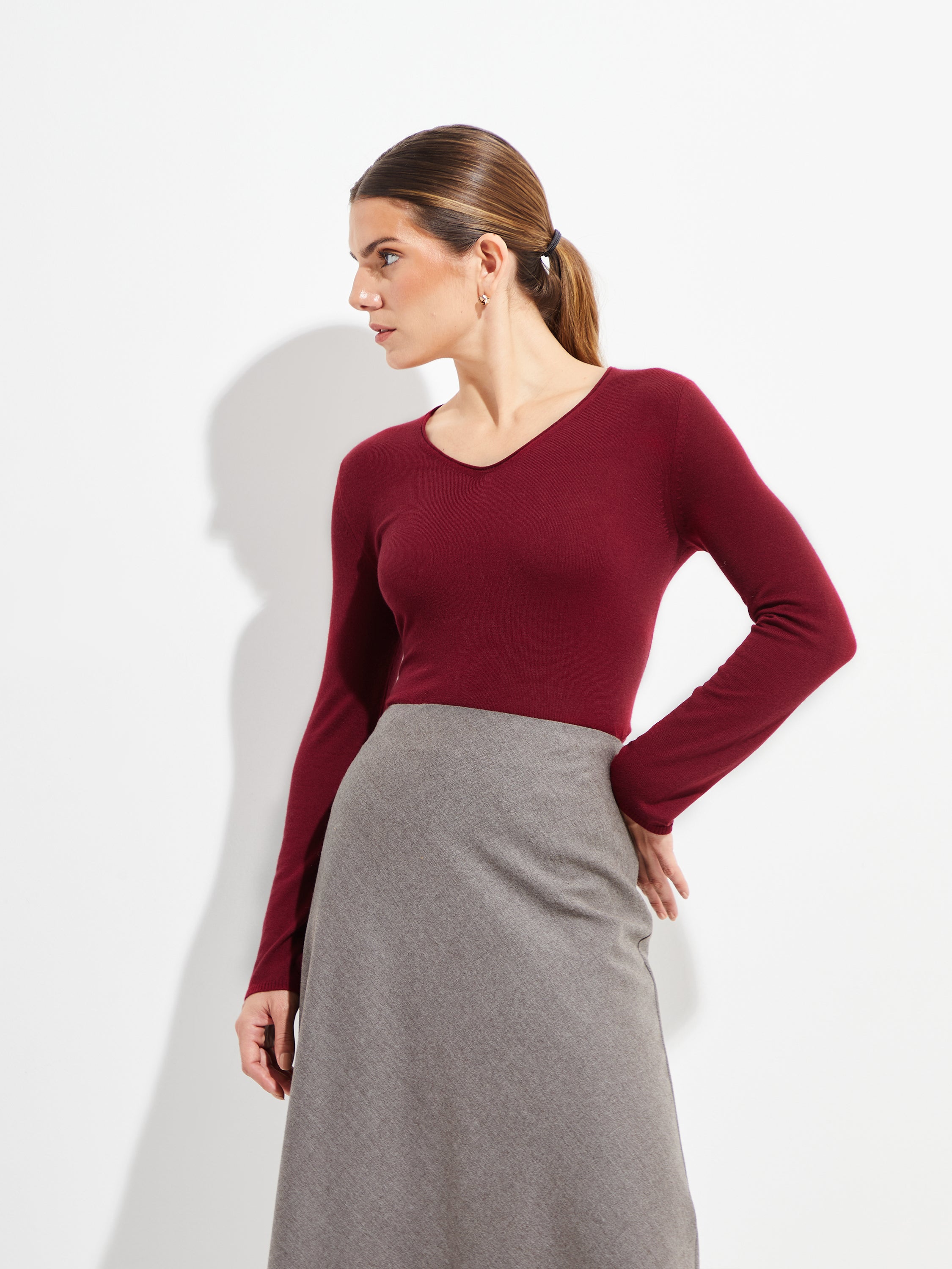 Belen Sweater Vicuna Color Red - Paz Lifestyle 