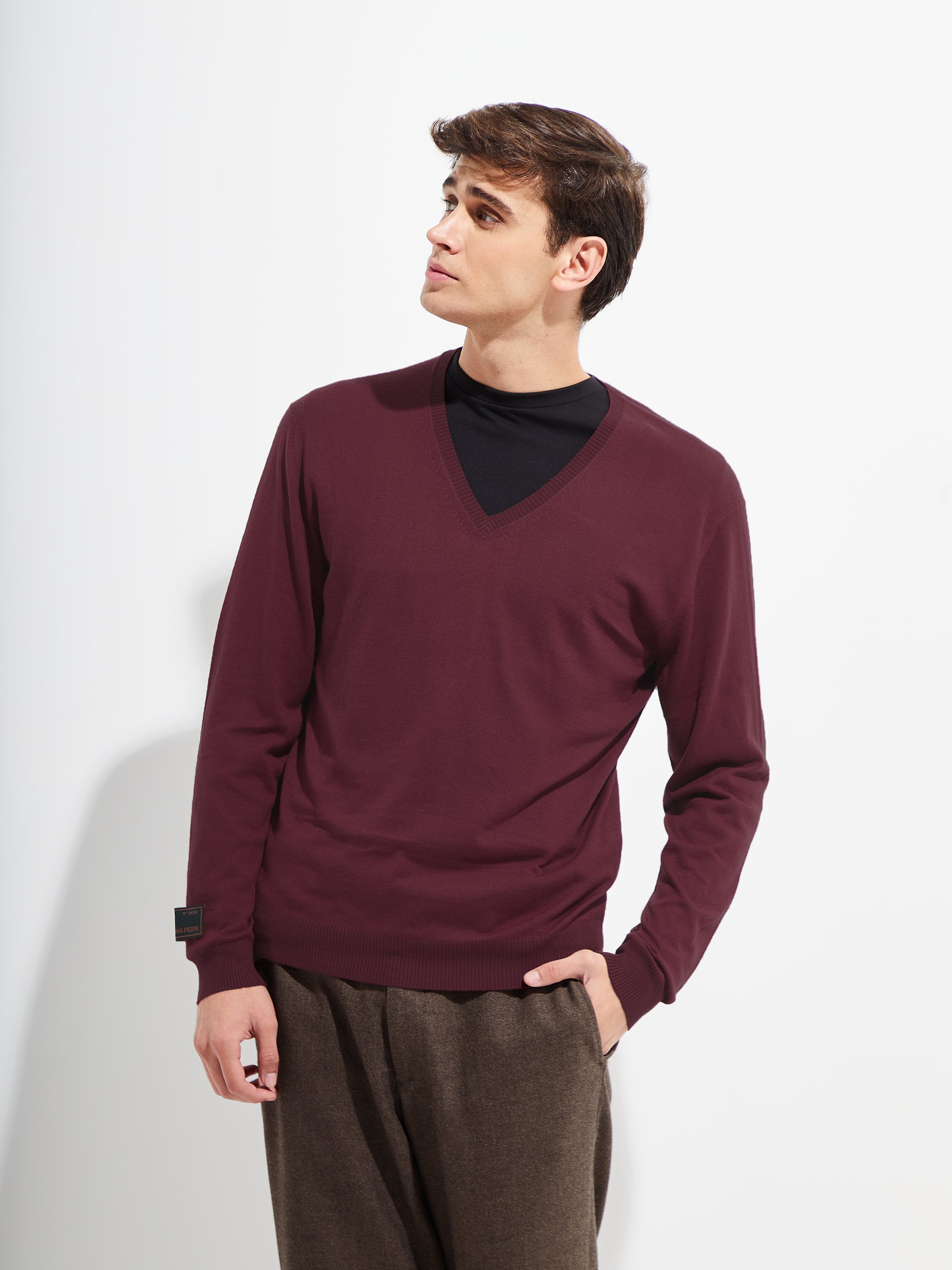 Brian Sweater Vicuña Color Burdeo