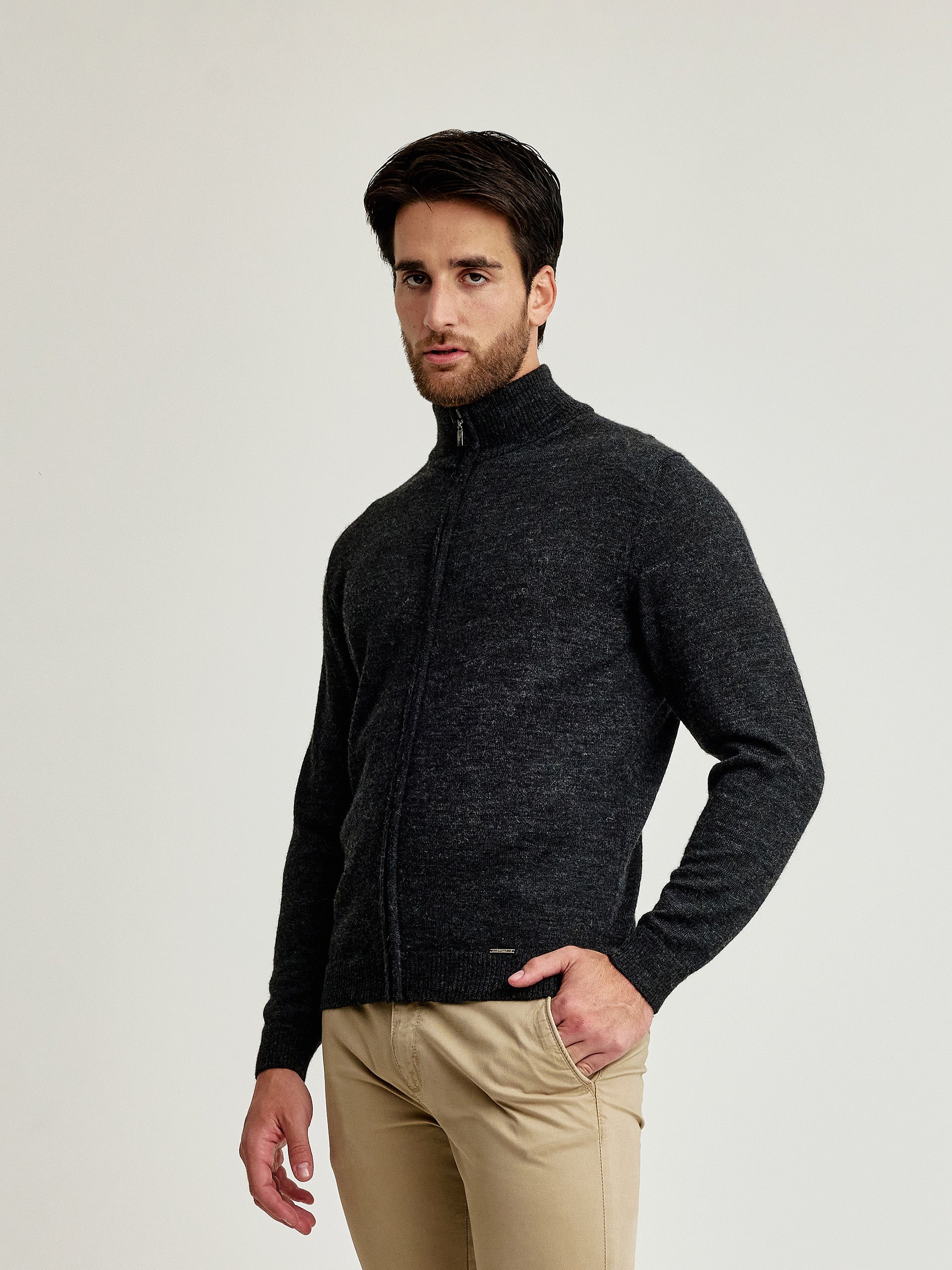 Andreas Cardigan Baby Alpaca Color Anthracite