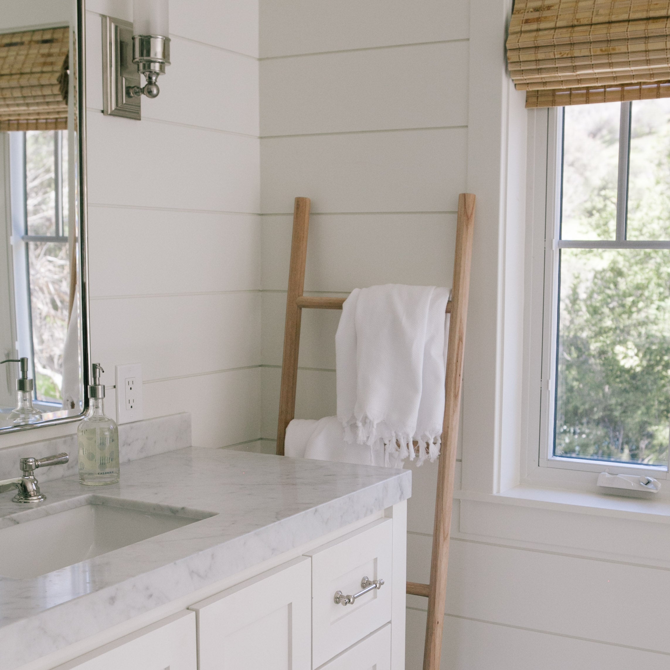 Blanket Ladder - Paz Lifestyle 