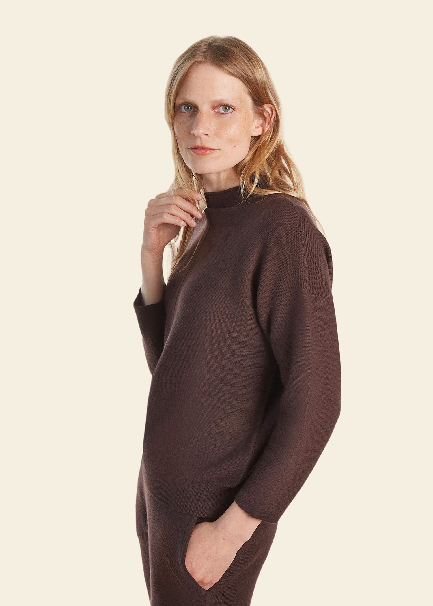BLYTHE SWEATER - Paz Lifestyle 