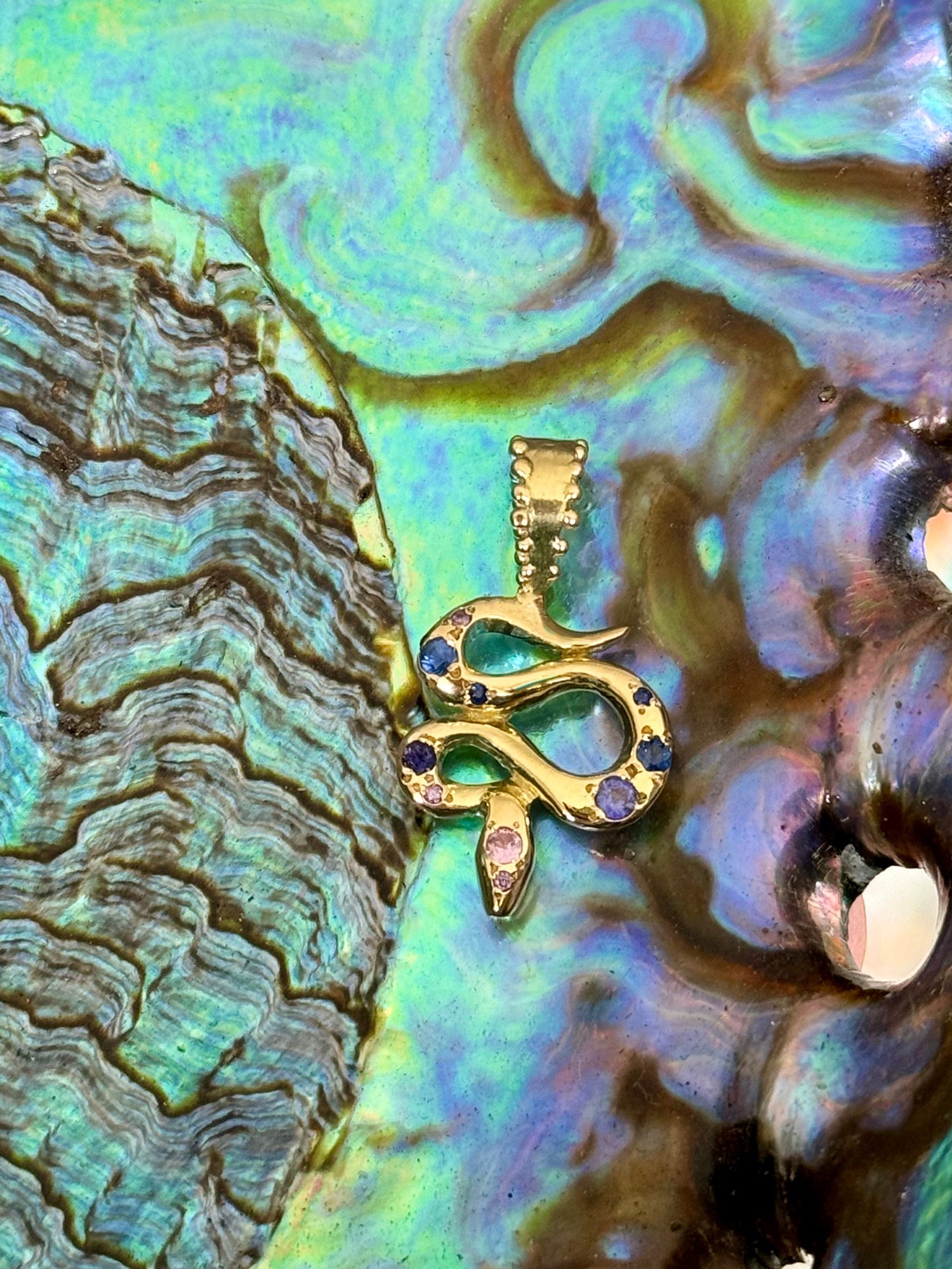 BOHEME SAPPHIRE SERPENT CHARM - Paz Lifestyle 
