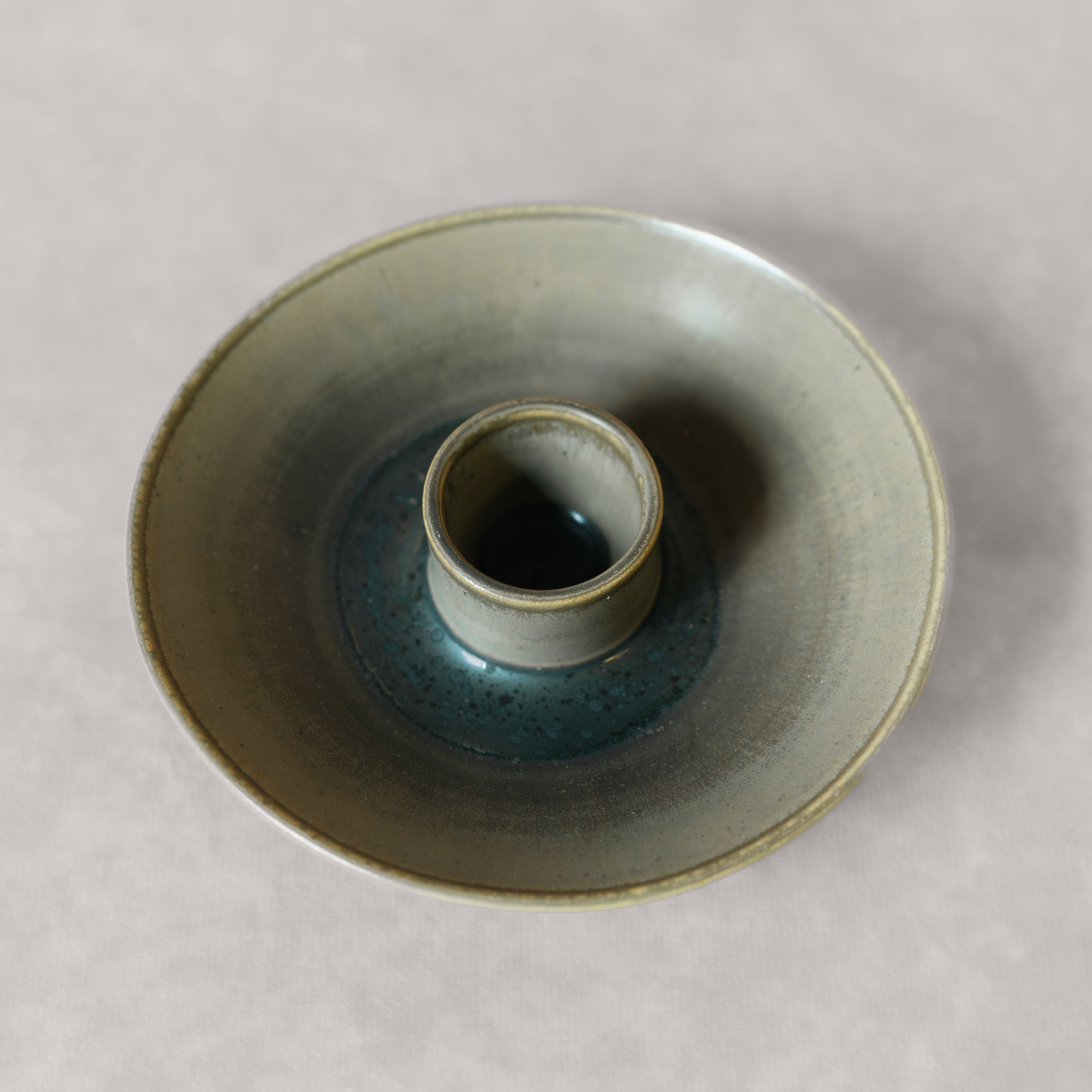 Palo Santo Holder Golden Dune Stoneware Pottery - Paz Lifestyle 