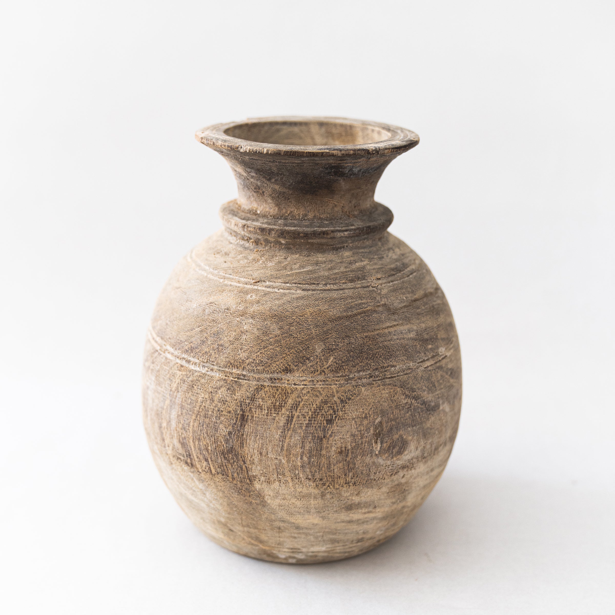 Antique Wooden Vase - Paz Lifestyle 