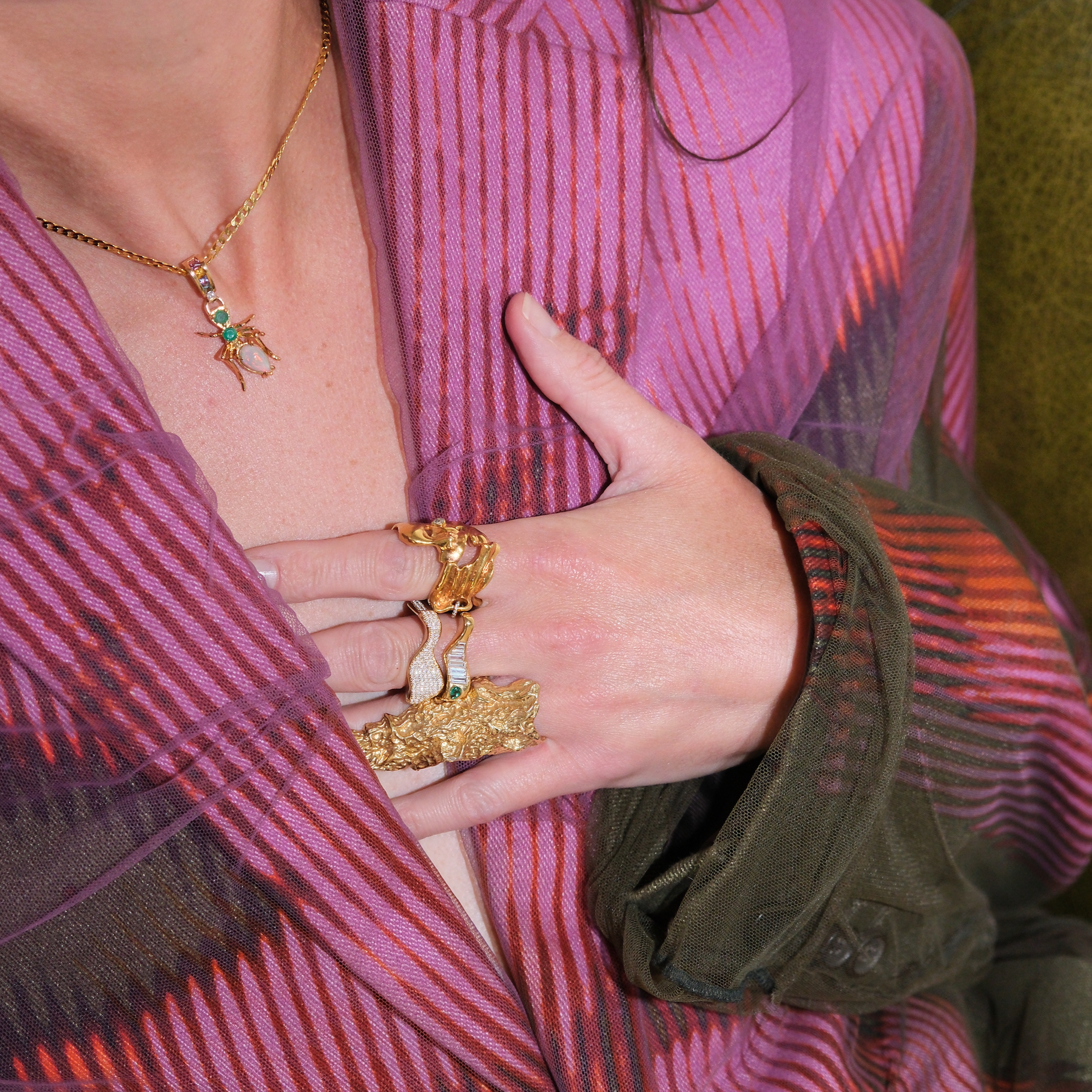 Opal Kokoro Pendant in Mercury Free Yellow Gold - Paz Lifestyle 