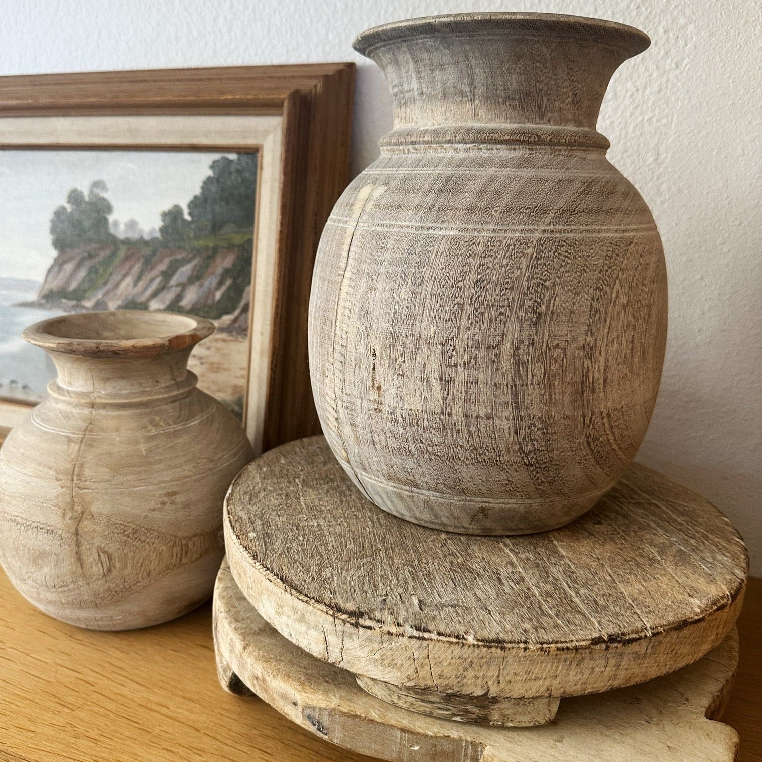 Antique Wood Riser - Paz Lifestyle 