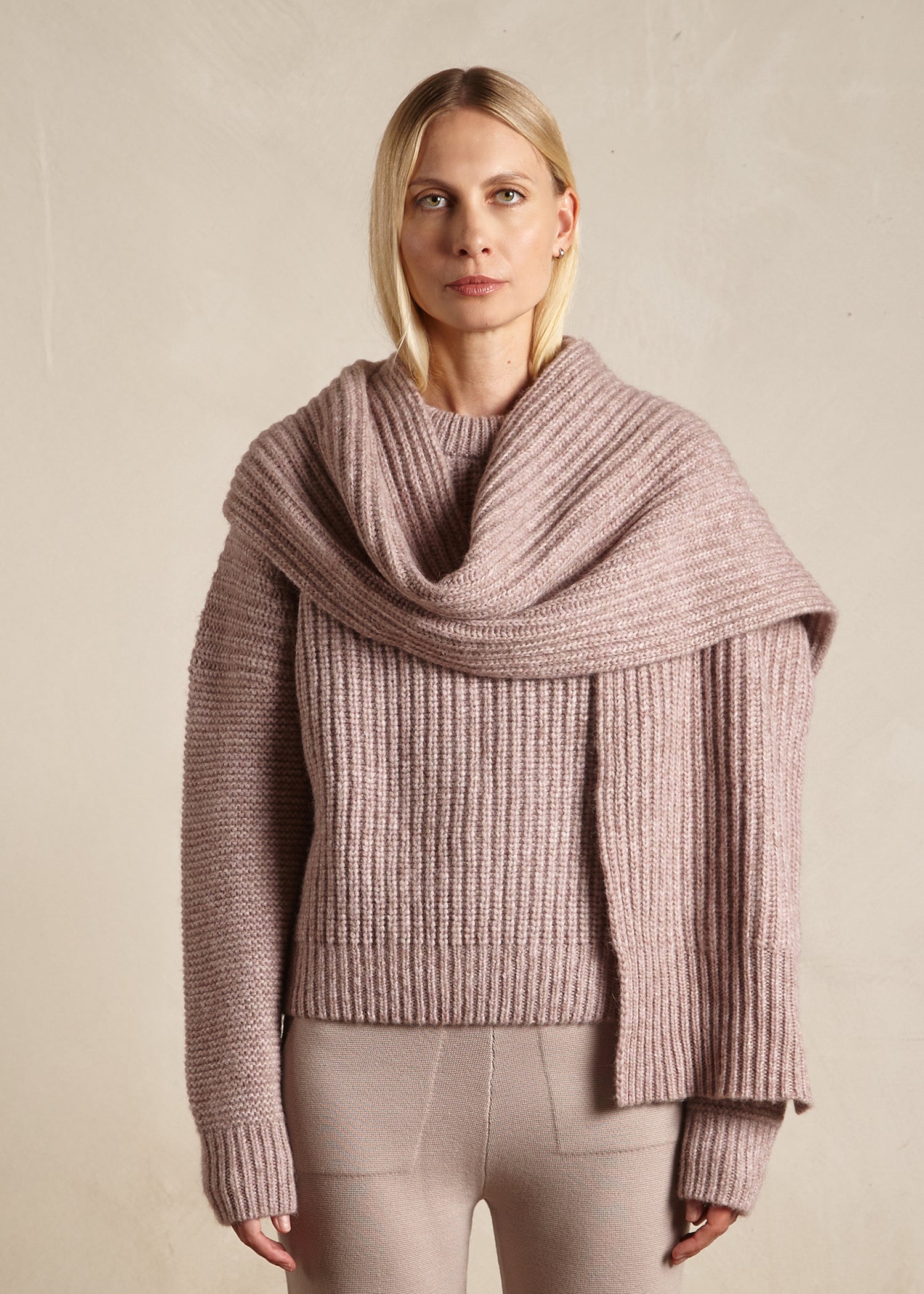 Cozy rib alpaca scarf