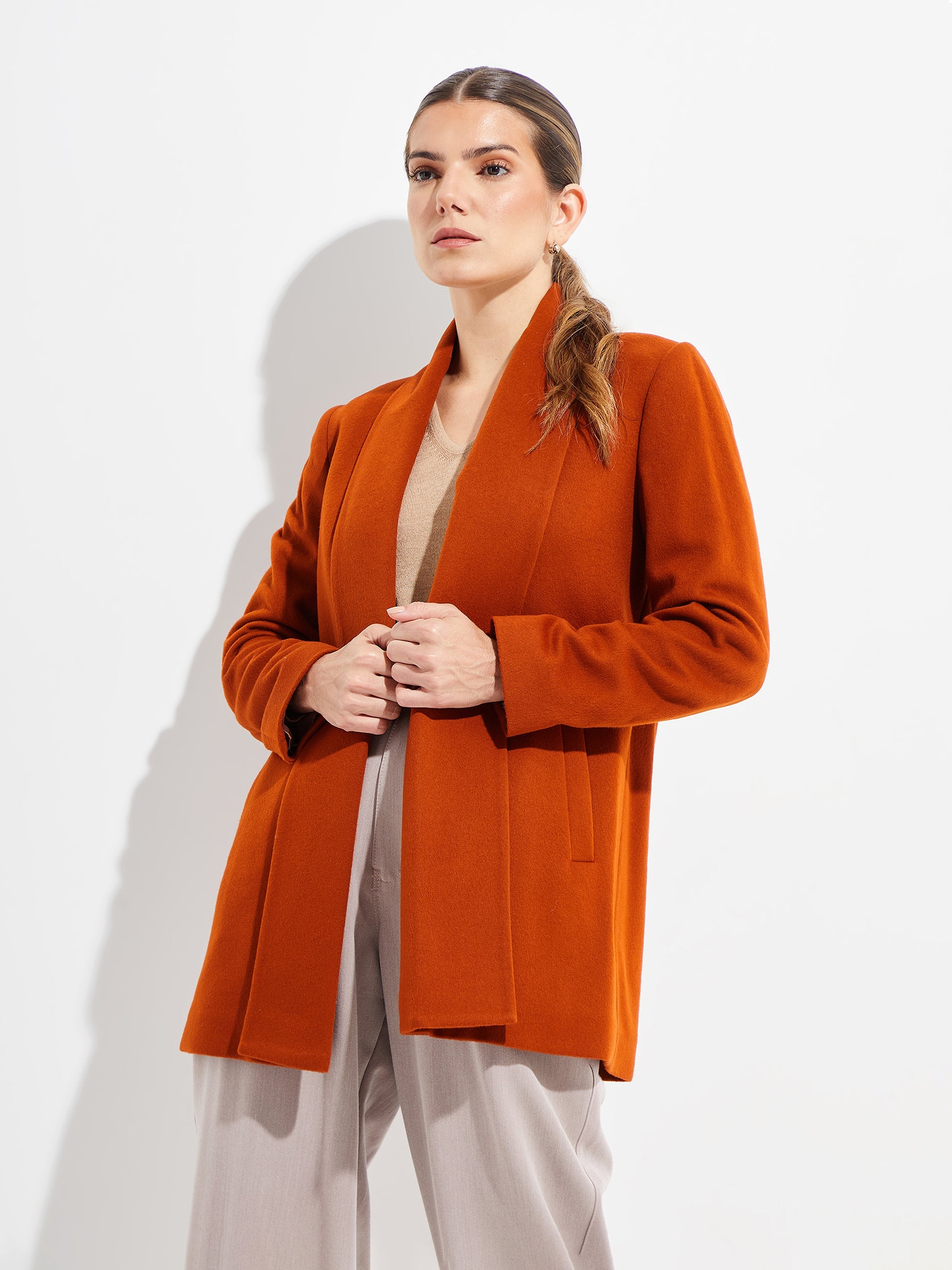 Short Swing Coat Vicuna Color Orange - Paz Lifestyle 