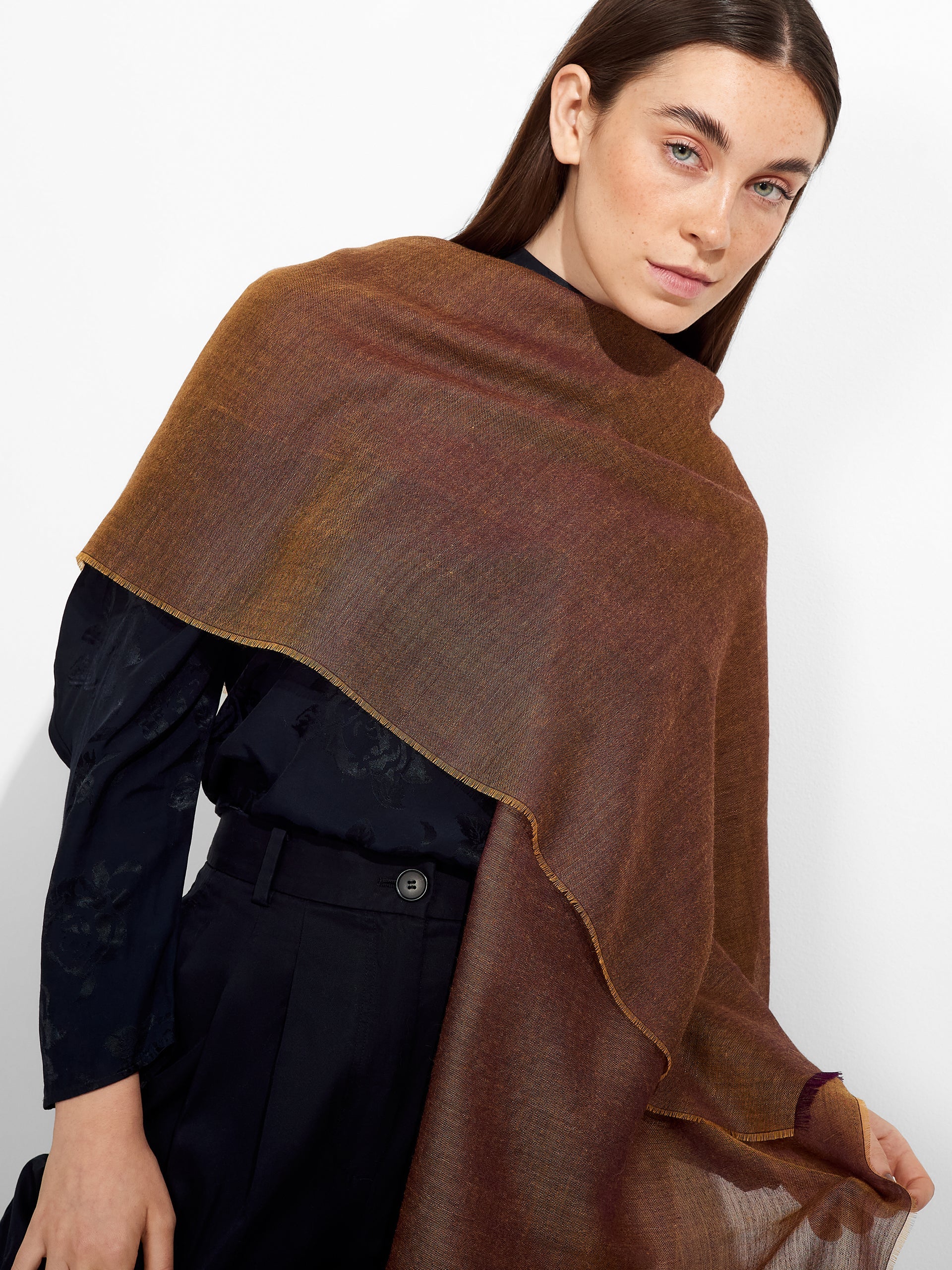 Zaina Shawl Baby Alpaca Color Brown