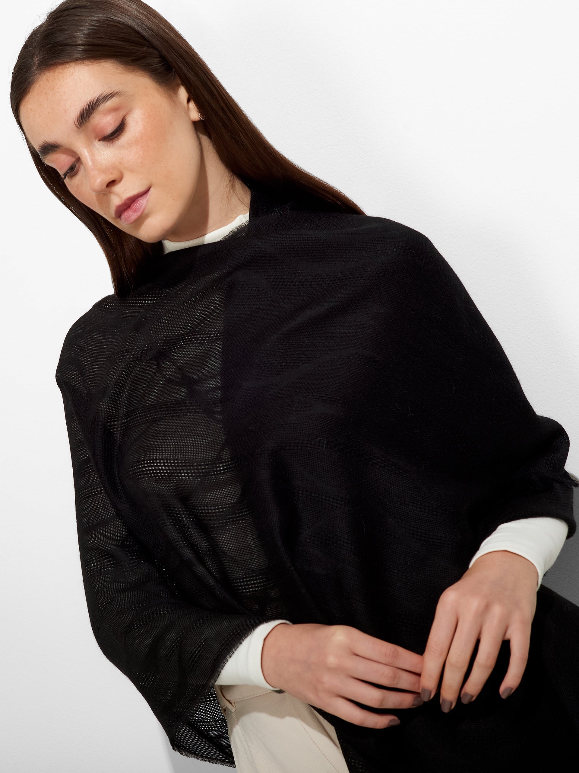 Zuniga Shawl Baby Alpaca Color Black