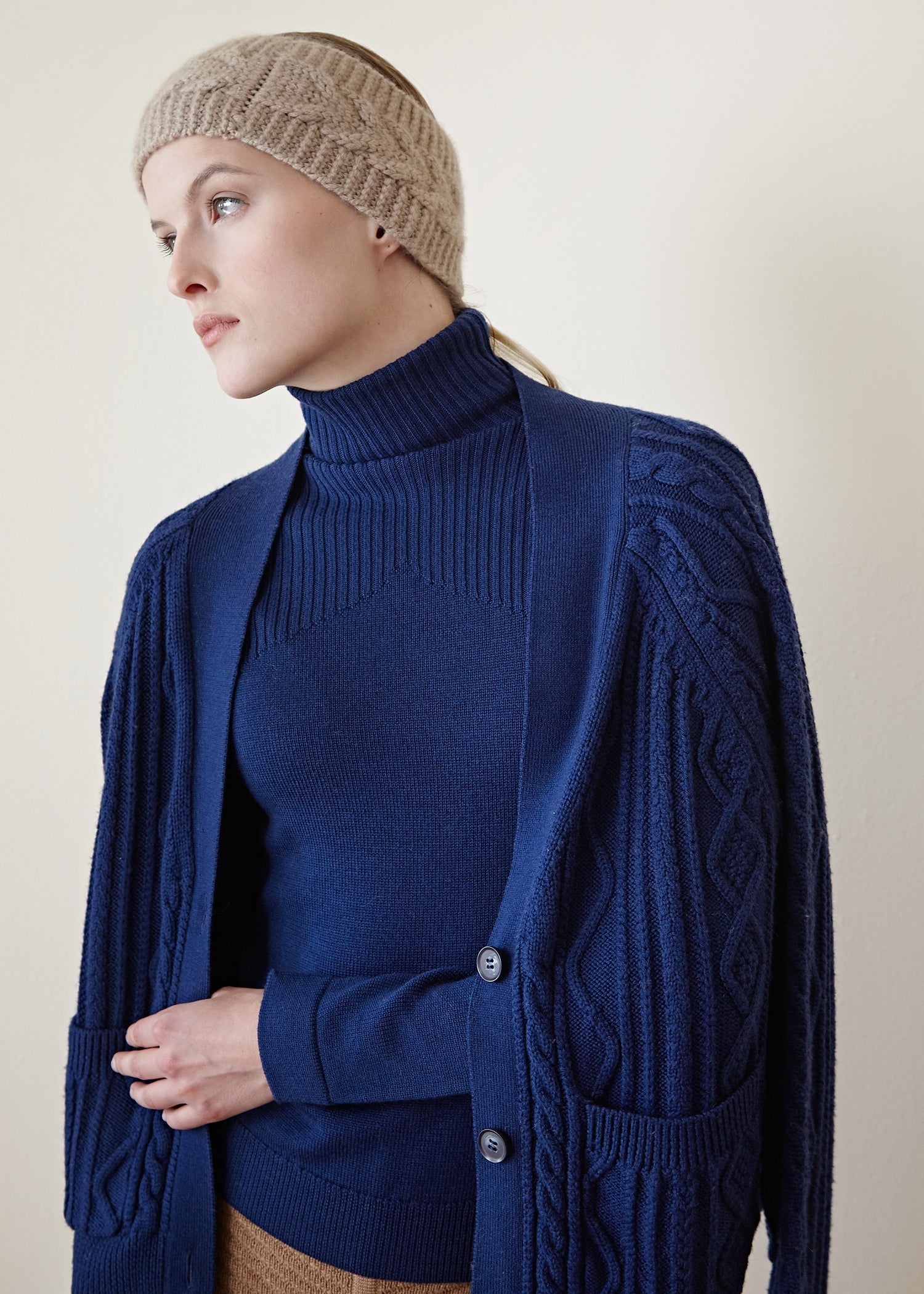 Cable Fisherman Cardigan - Paz Lifestyle 