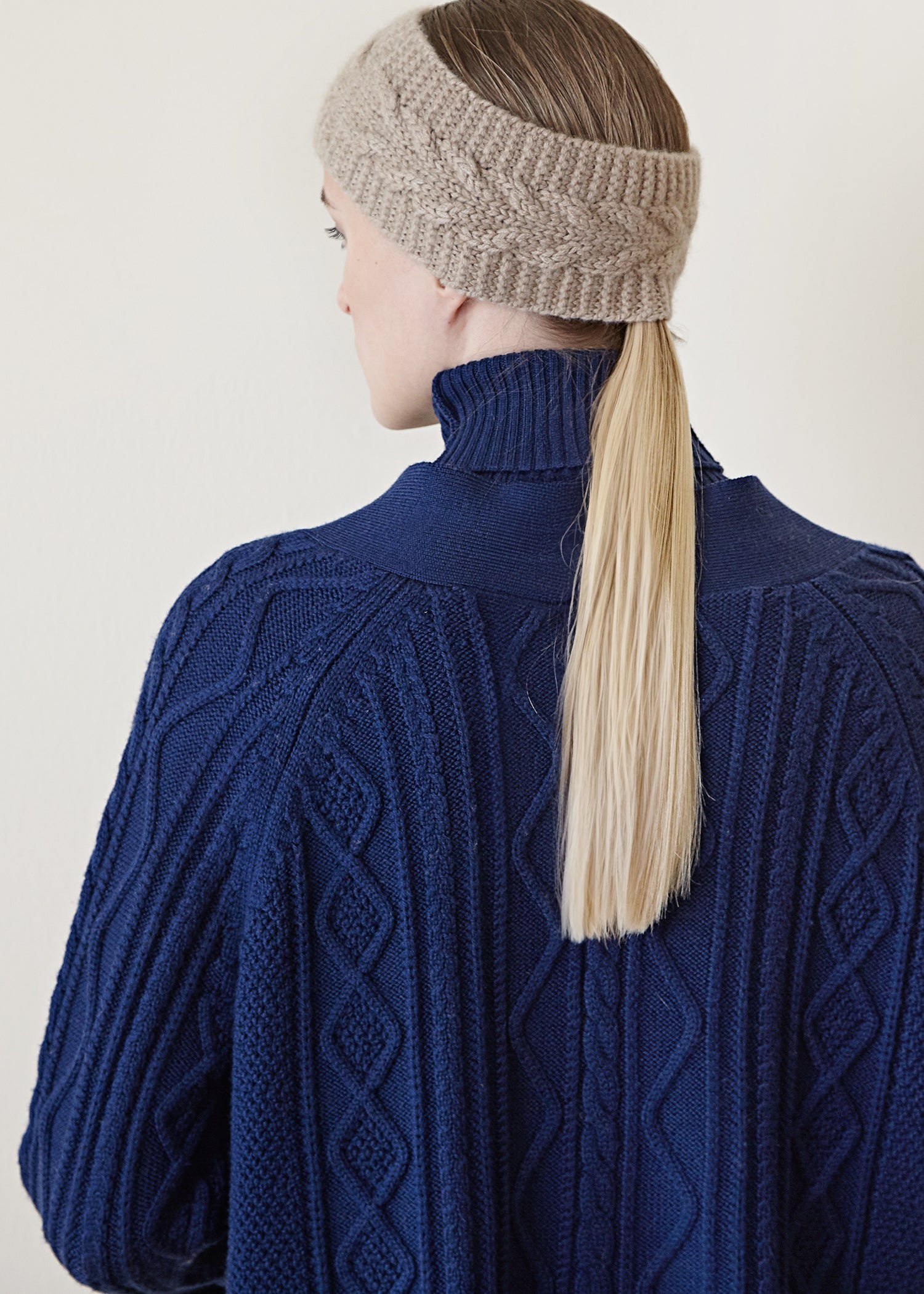 Cable Fisherman Cardigan - Paz Lifestyle 