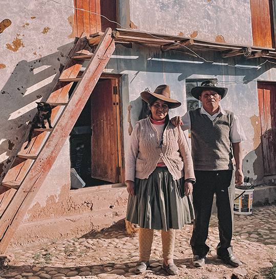 AGUSTINA - EMBROIDERED LLAMA MAGNETS - Paz Lifestyle 