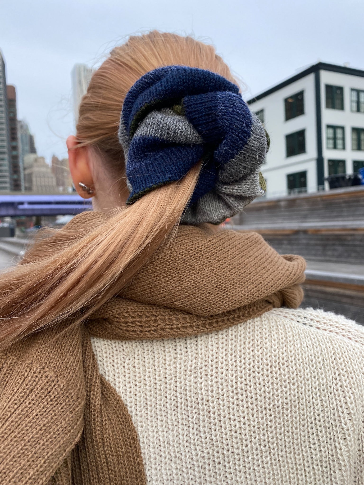 Gigantic Zero Waste Scrunchie - Paz Lifestyle 