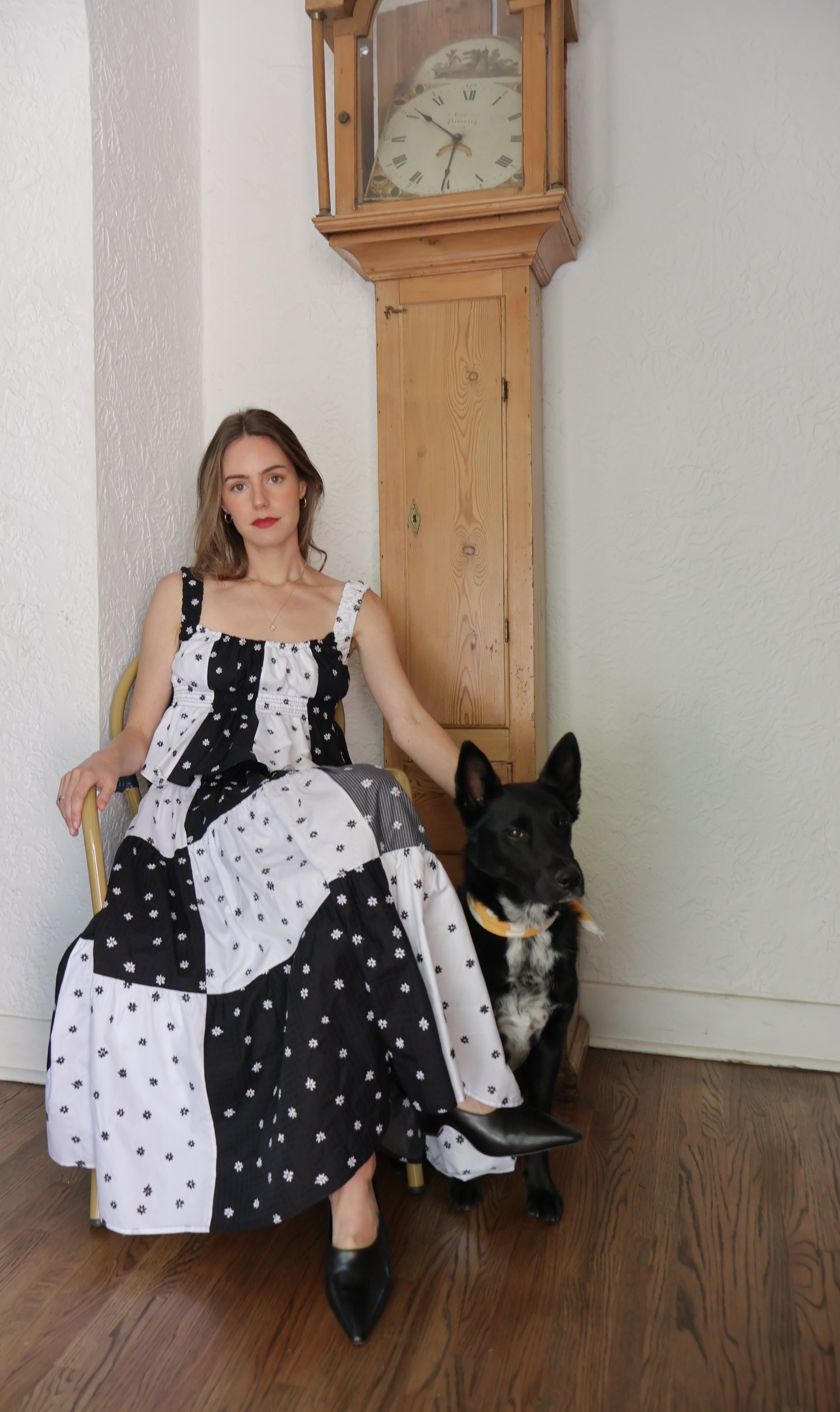Marcela Top, Black & White Floral Embroidery - Paz Lifestyle 