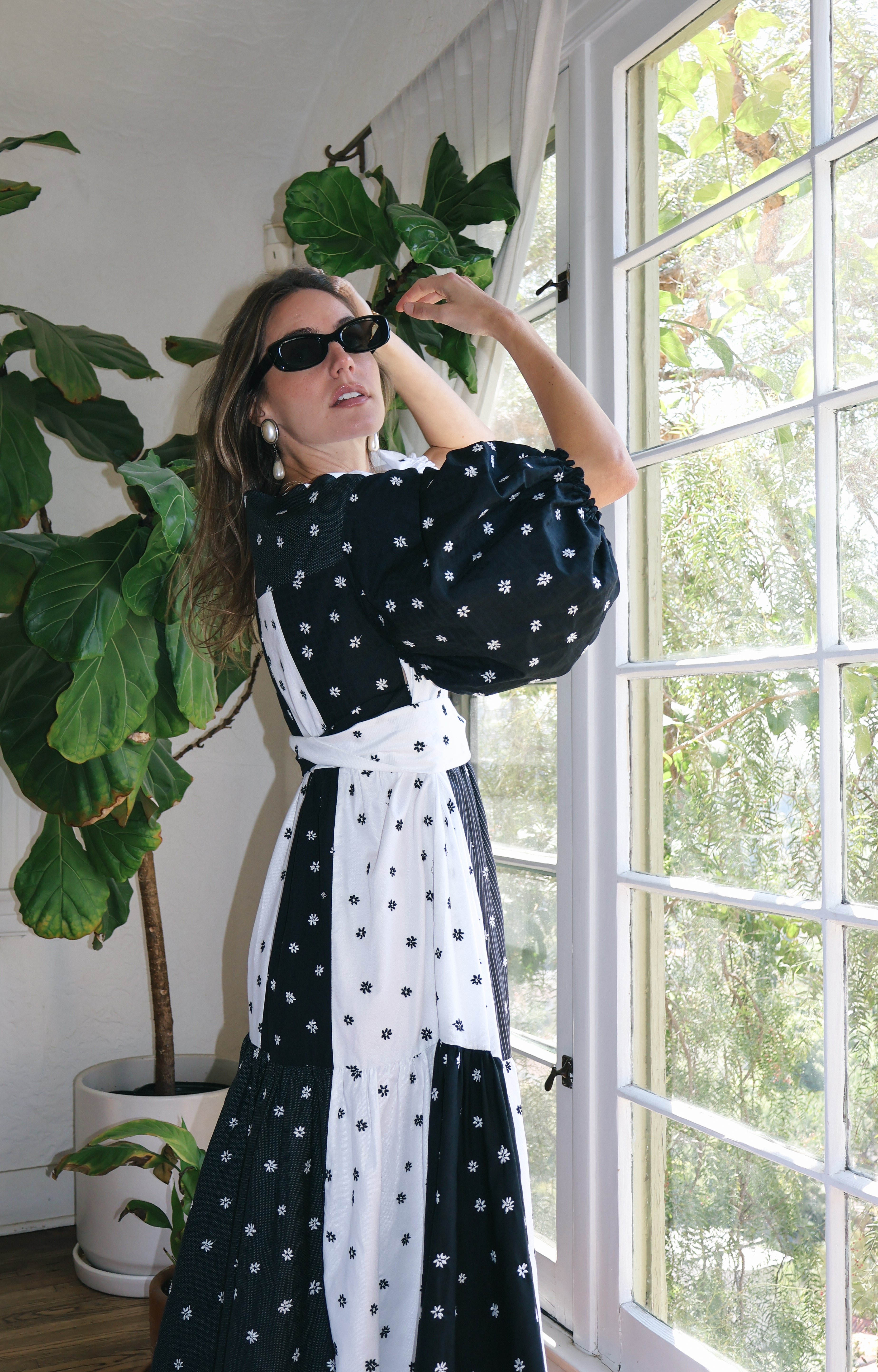 Calistoga Dress, Black & White Floral Embroidery - Paz Lifestyle 