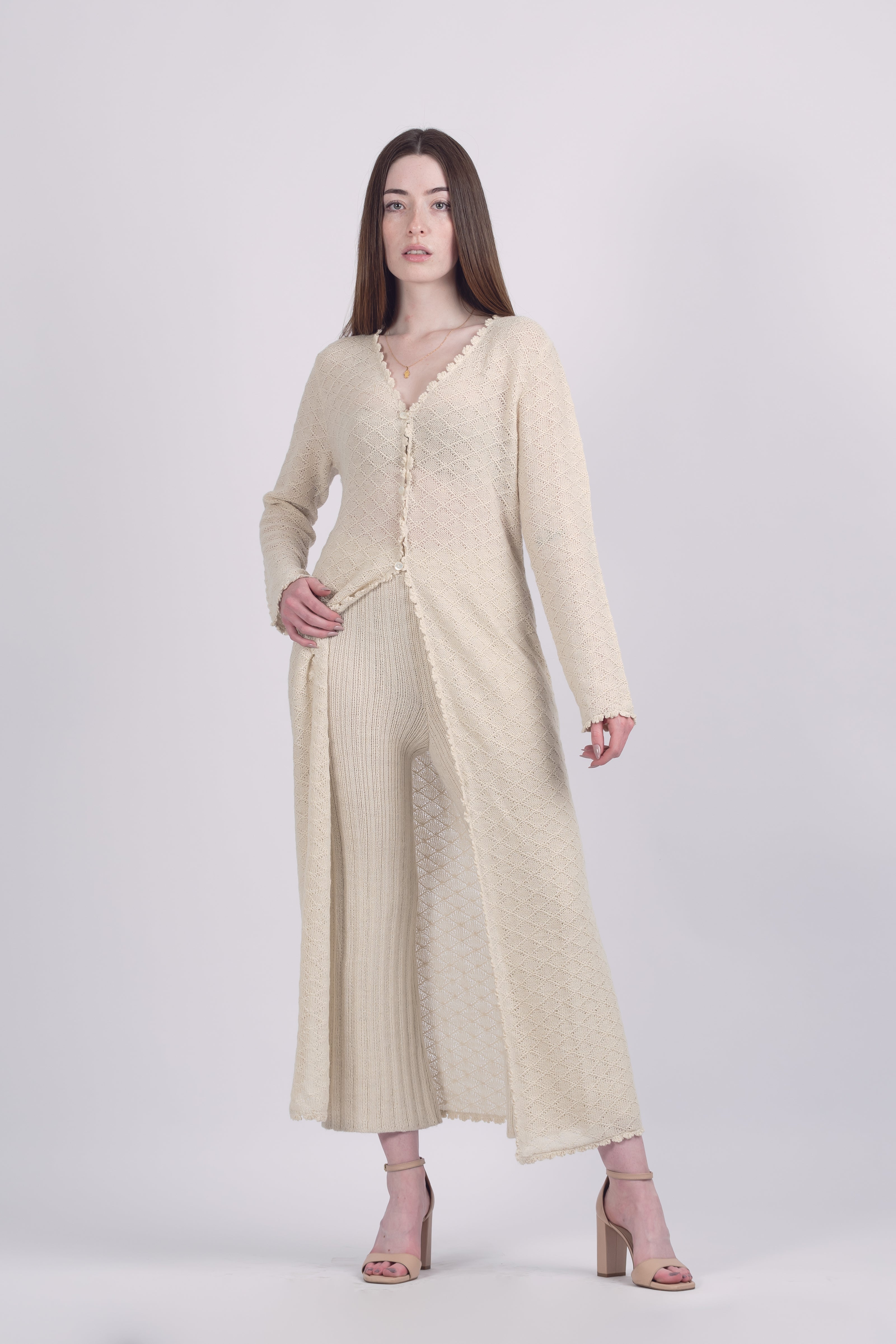 Laru Alpaca Cardigan — lightweight alpaca cardigan with elegant drape, handmade in Bolivia.