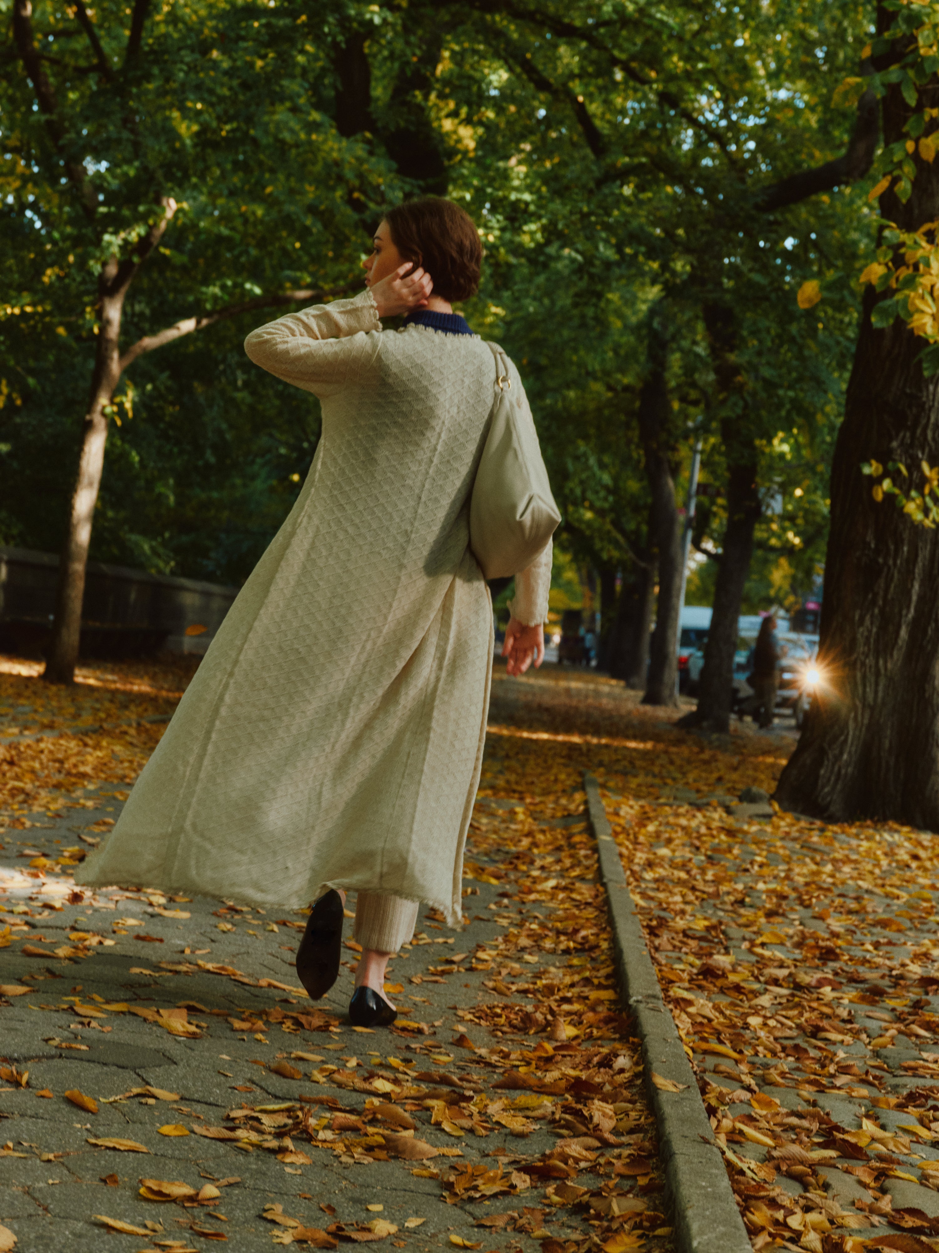 Laru Alpaca Cardigan — lightweight alpaca cardigan with elegant drape, handmade in Bolivia.