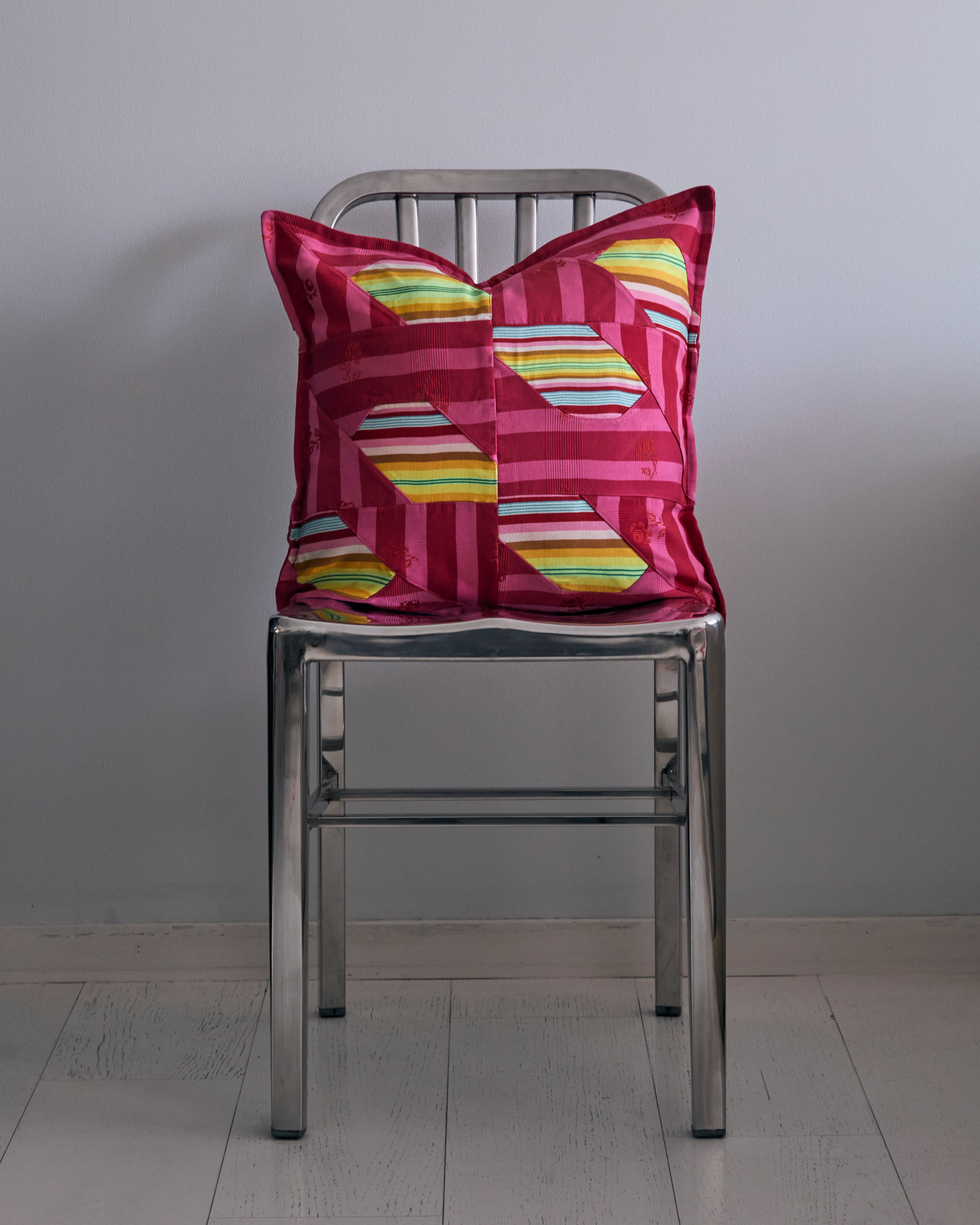 CUSHION COVER MULTICOLOR PATCHWORK - Paz Lifestyle 