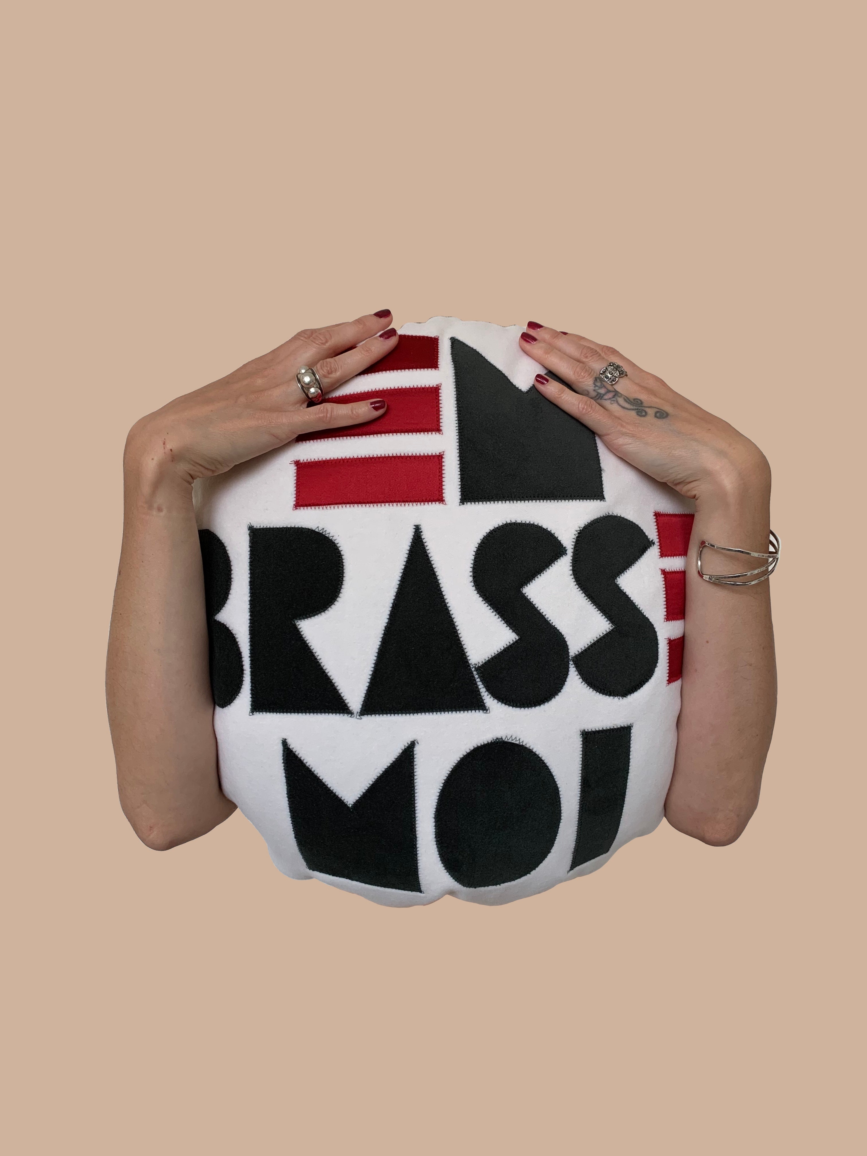 Embrasse Moi
