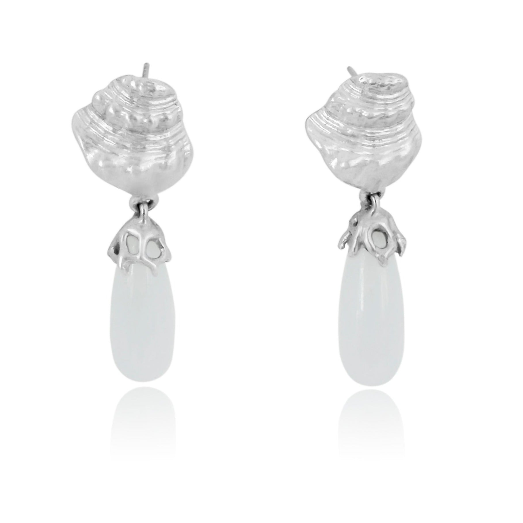 Unearthed- Sea whisper moonstone earrings with a broken seashell - Paz Lifestyle 