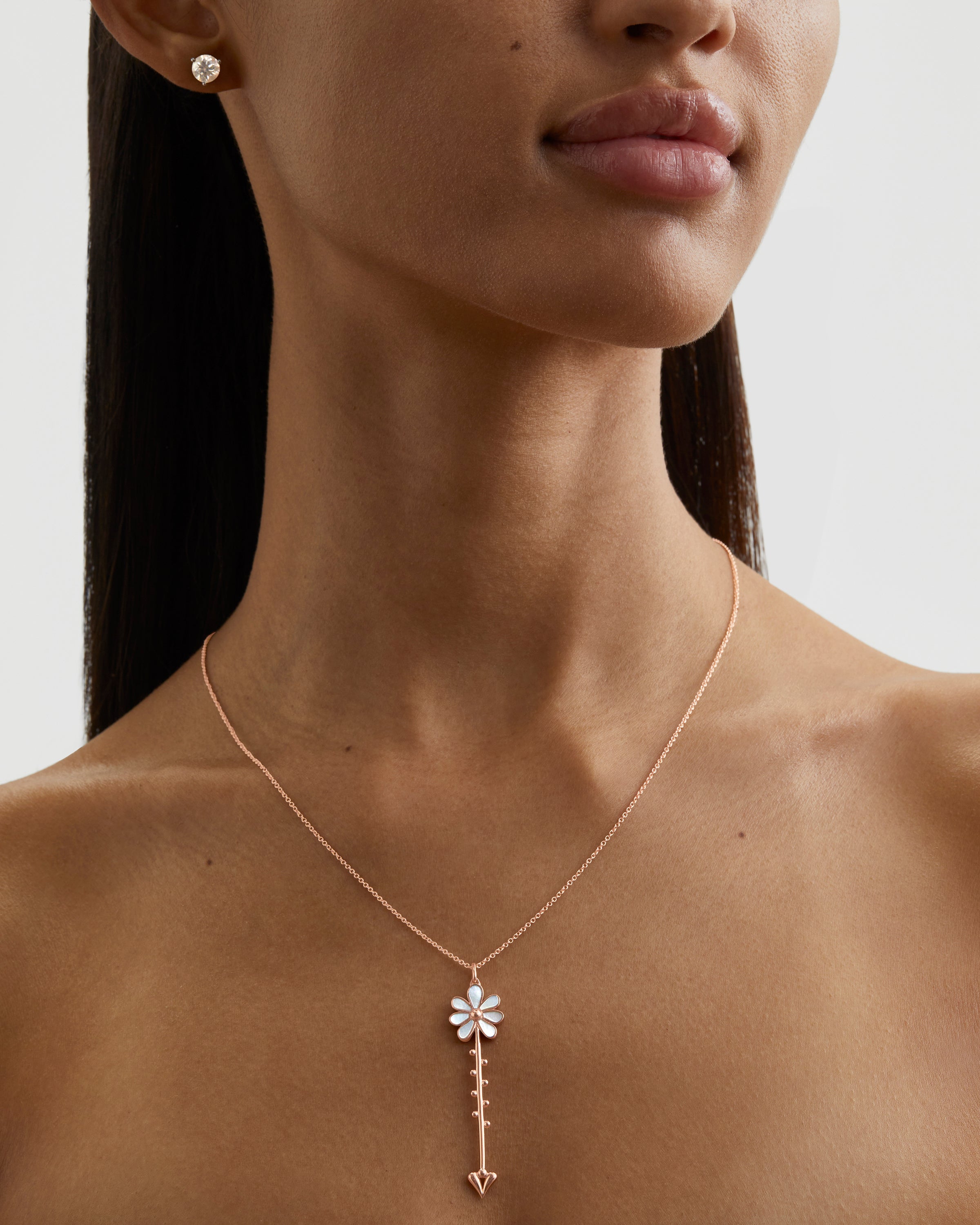 Bloom Wand Pendant in Rose Gold - Paz Lifestyle 