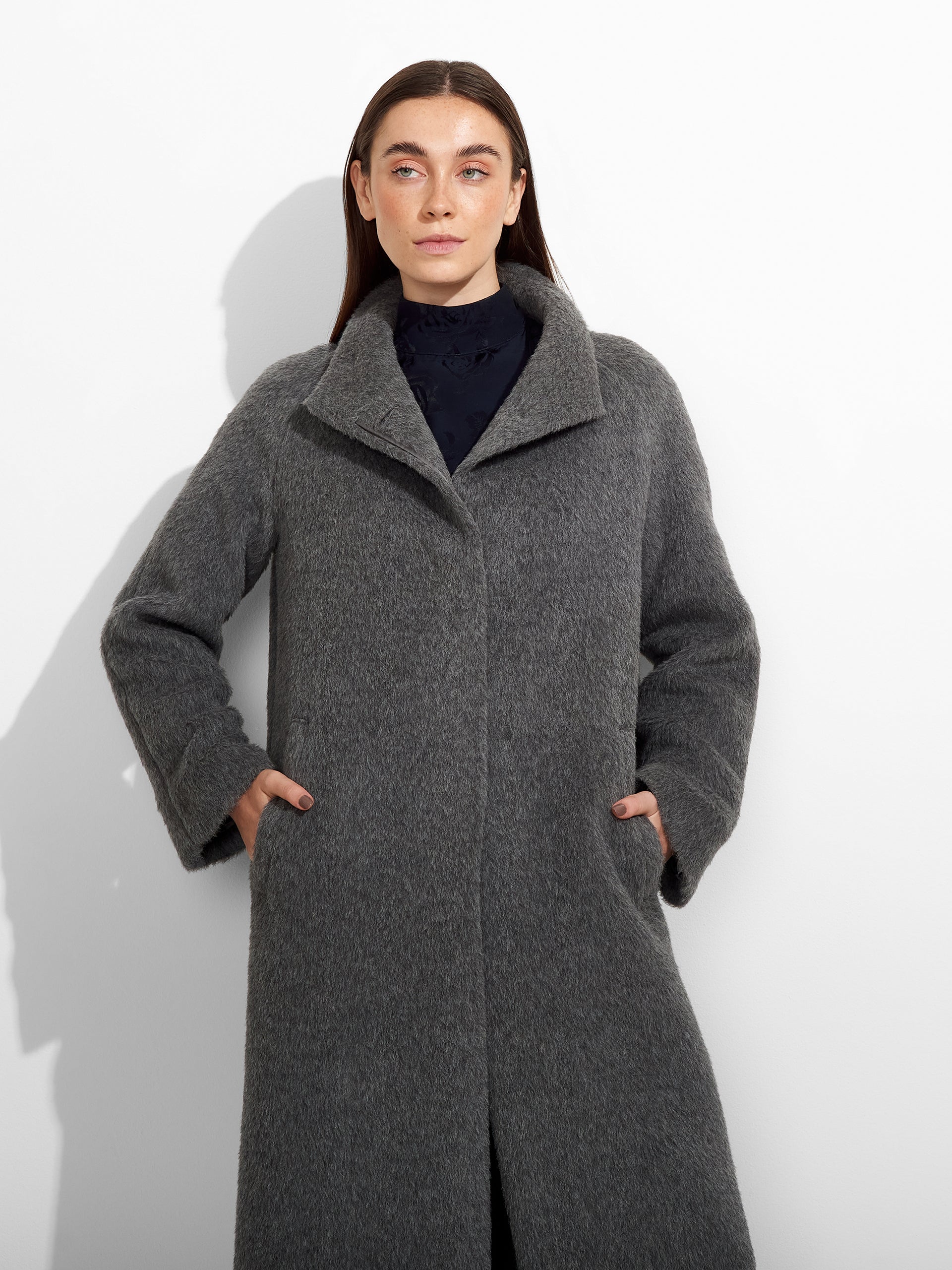 Zurich Coat Suri Alpaca Color Grey - Paz Lifestyle 