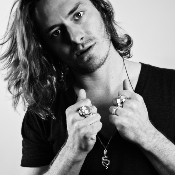 Snake Pendant - Final sale - Paz Lifestyle 