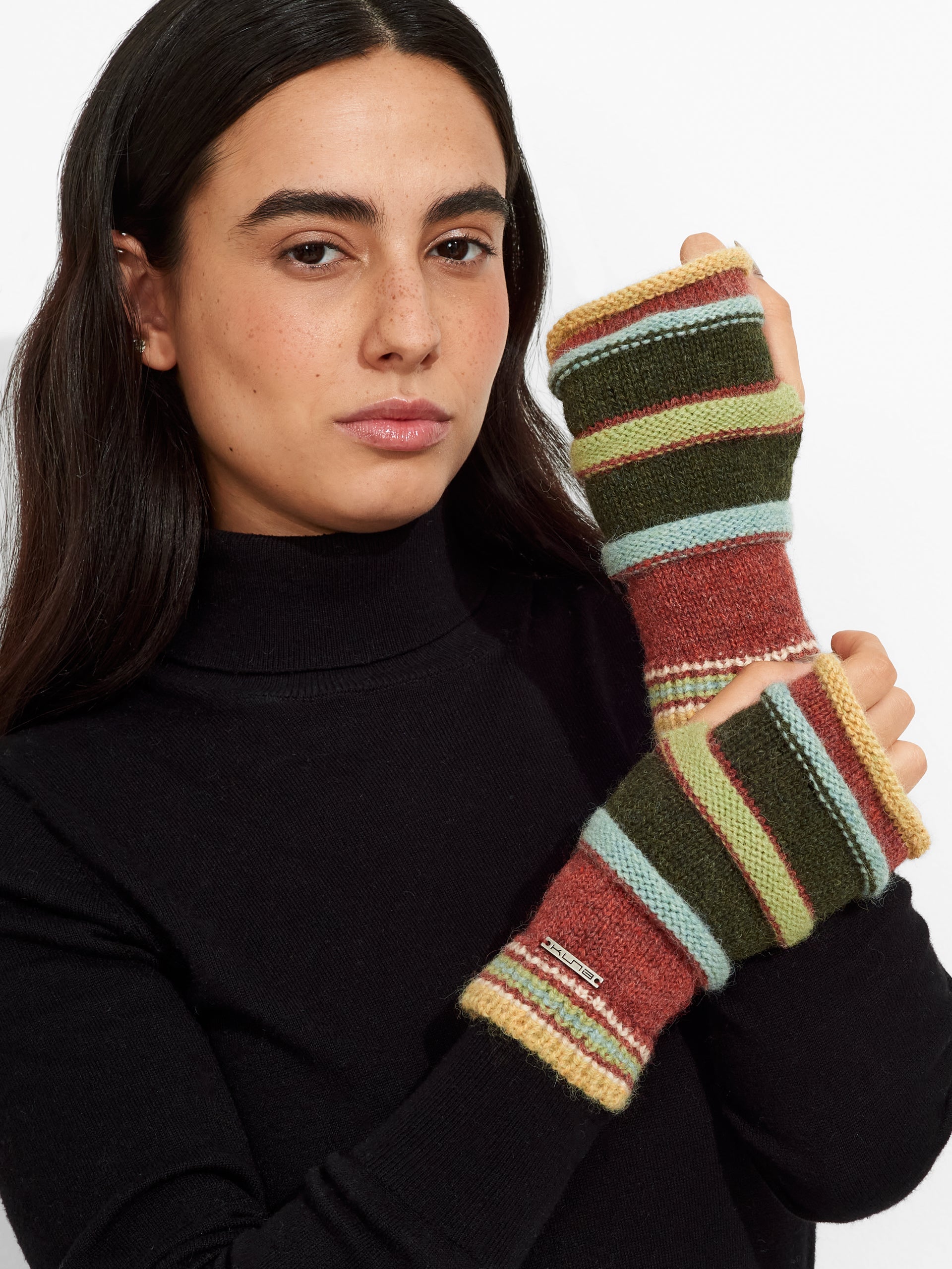 Zanni Gloves Baby Alpaca Color Red